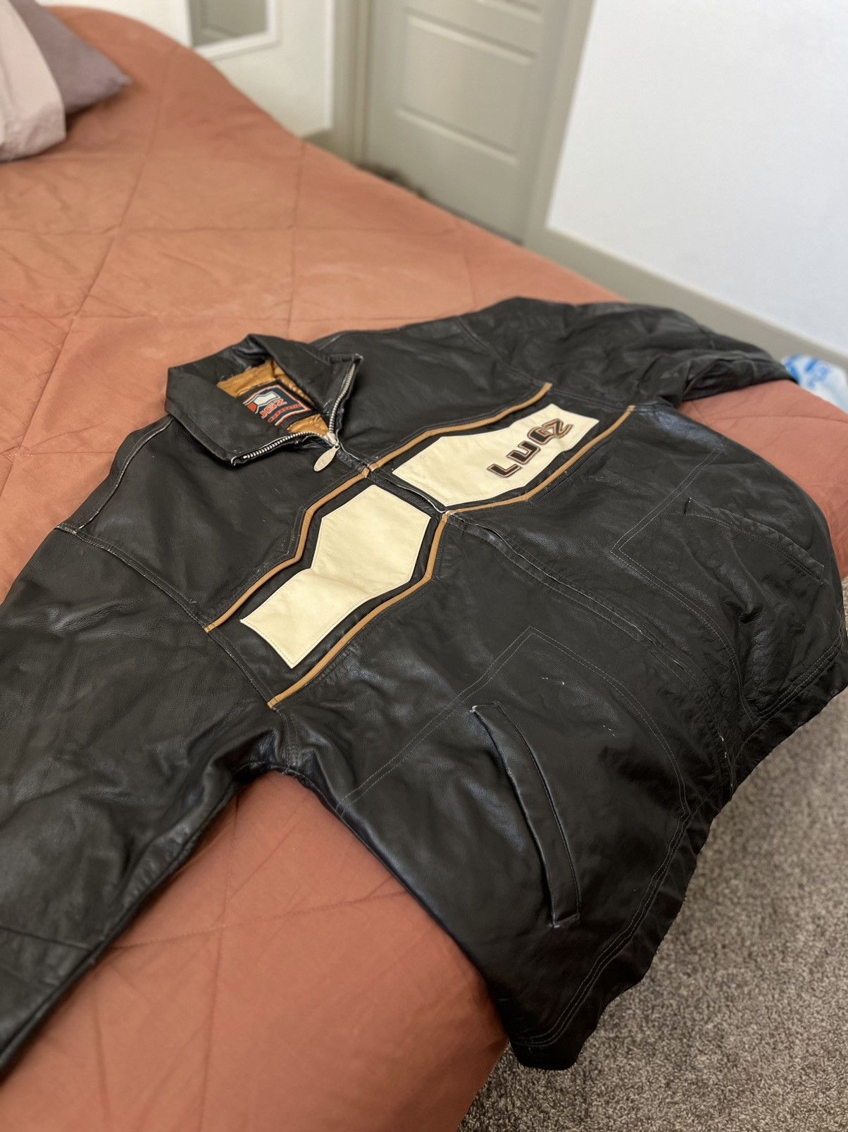 Vintage lugz leather jacket size XL