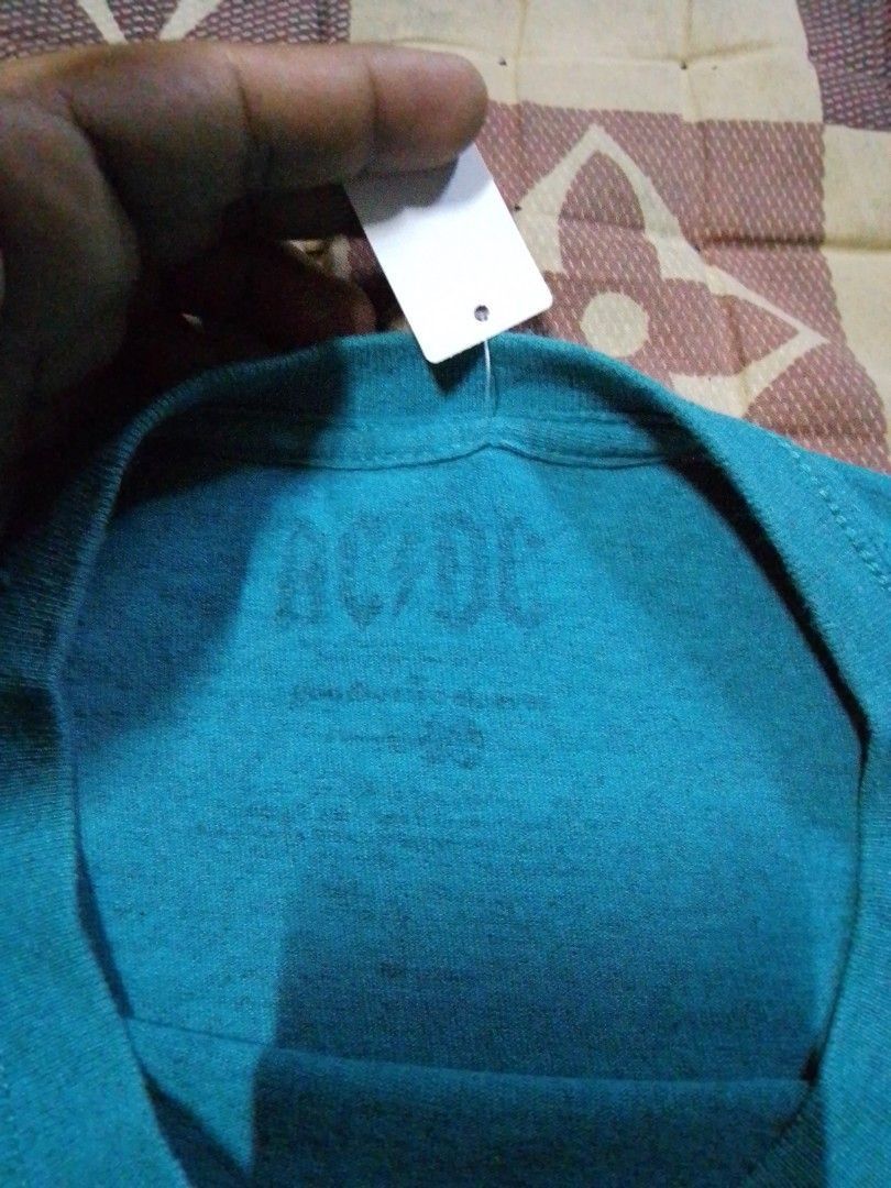 Vintage Vintage ACDC Highway To Hell Band Tee Size US L / EU 52-54 / 3 - 4 Thumbnail