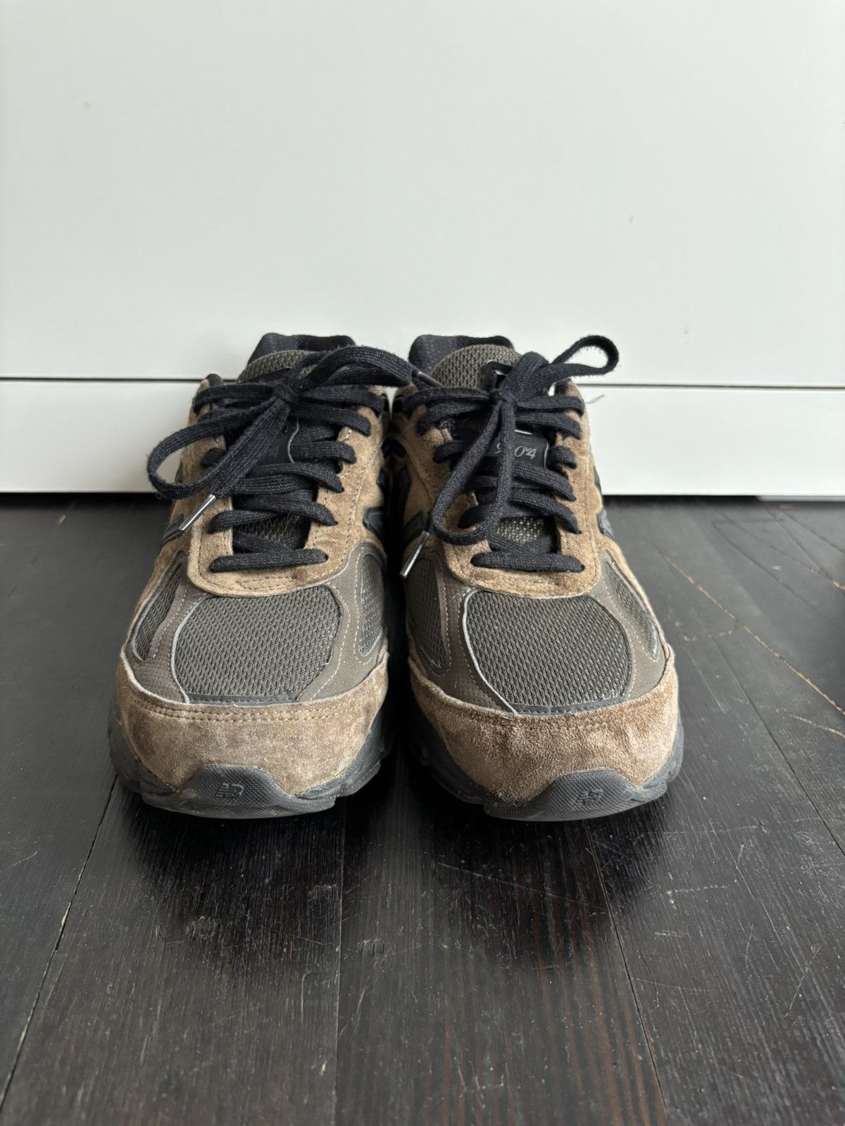 New Balance New Balance 990 V4 Size US 8 / EU 41 - 2 Thumbnail