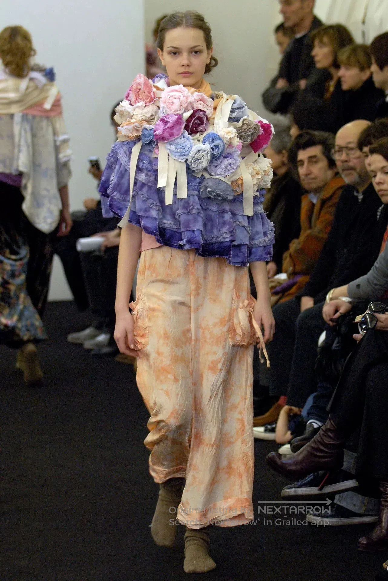 Rei Kawakubo Comme des Garçons 3D Rose Cocoon Jacket. Size M / US 6-8 / IT 42-44 - 9 Thumbnail