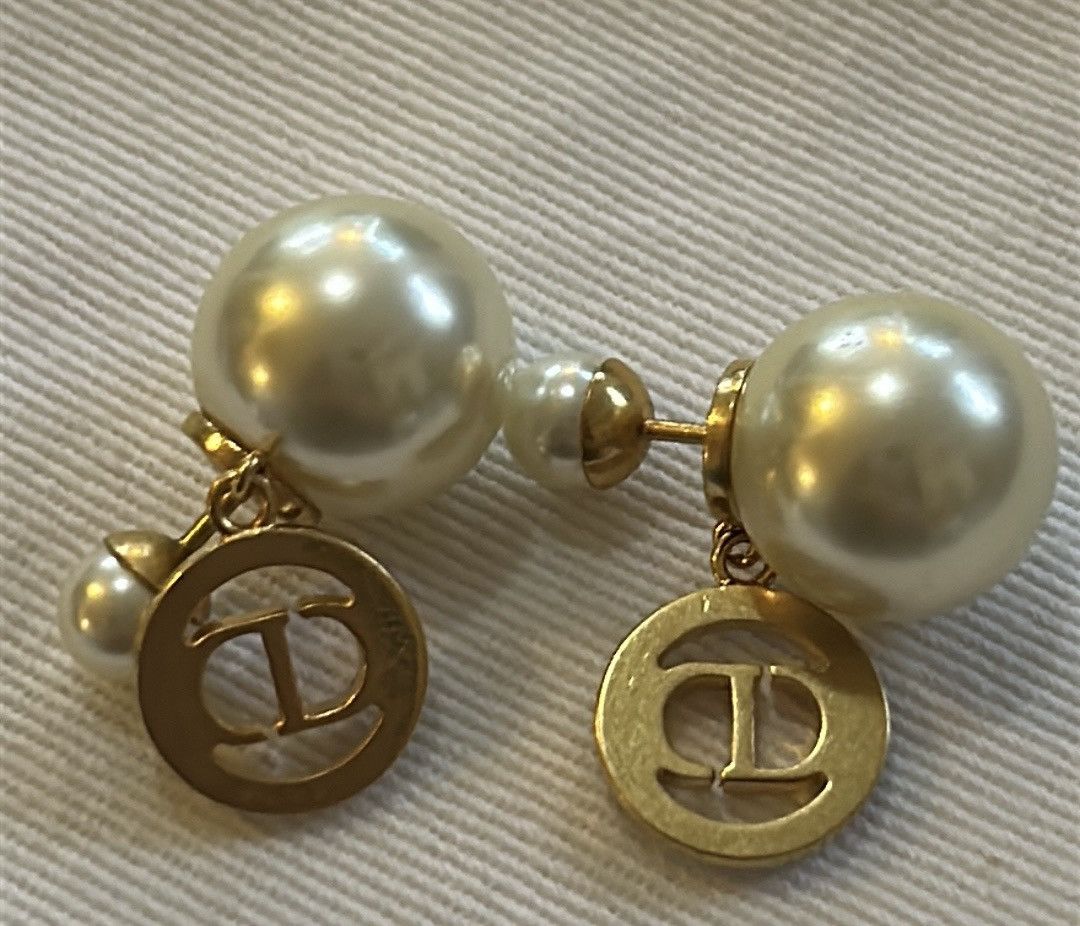 Dior DIOR TRIBALES EARRINGS Gold-Finish Metal, White Resin Pearls Size ONE SIZE - 4 Thumbnail