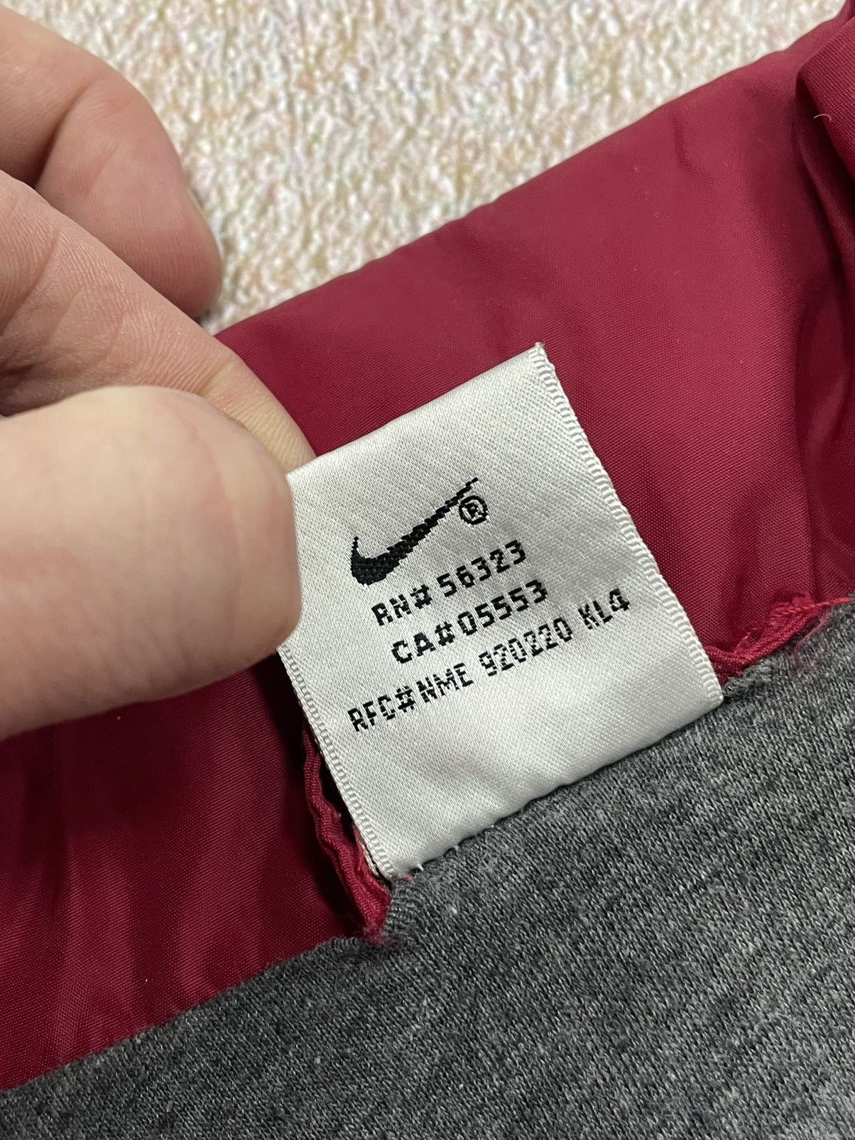 Nike Vintage Nike Big Swoosh Nylon Jacket Size US S / EU 44-46 / 1 - 7 Thumbnail