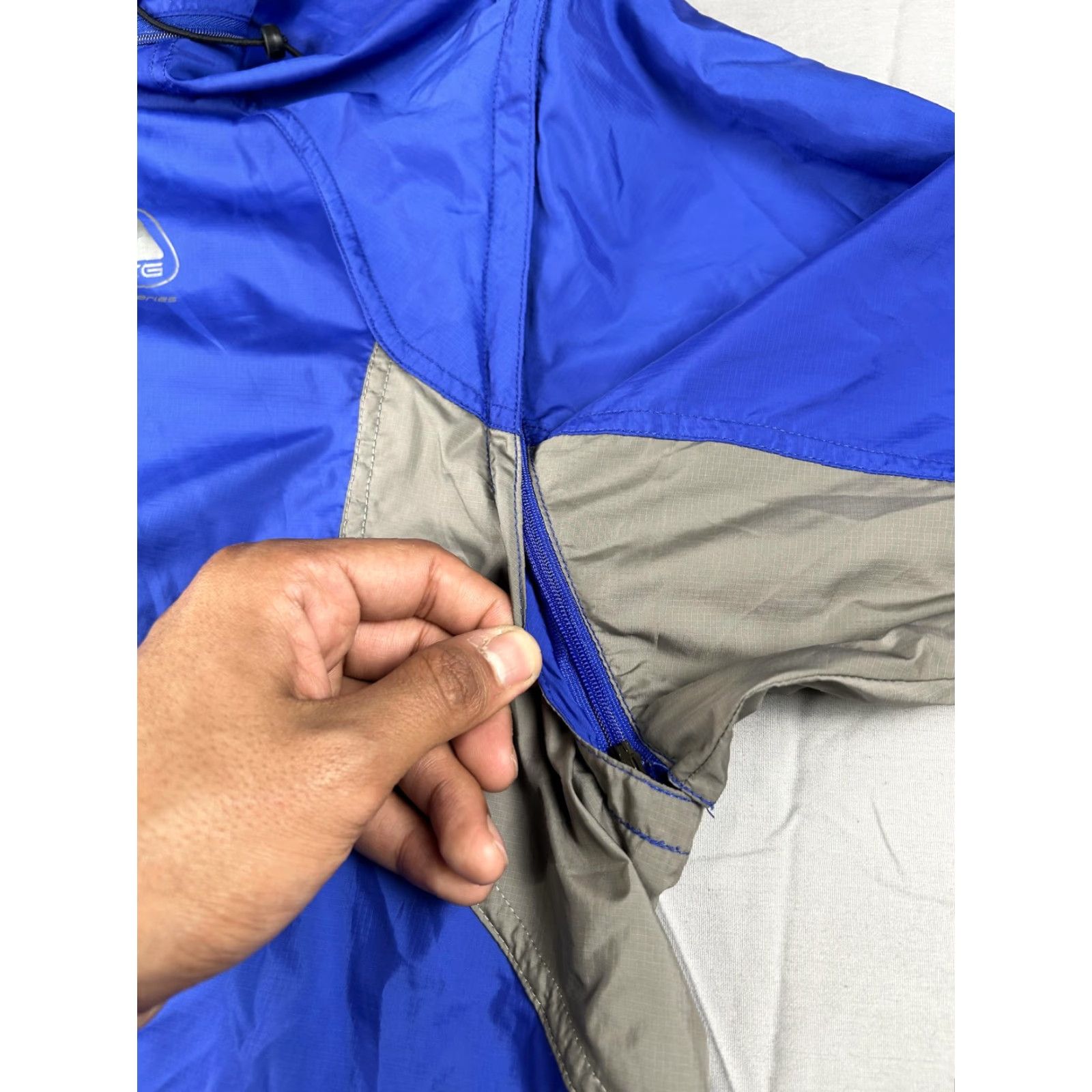 Nike Nike ACG Windbreaker Mens XL Blue Gray Hooded Cycling Jacket 3 Layer Size US XL / EU 56 / 4 - 6 Thumbnail