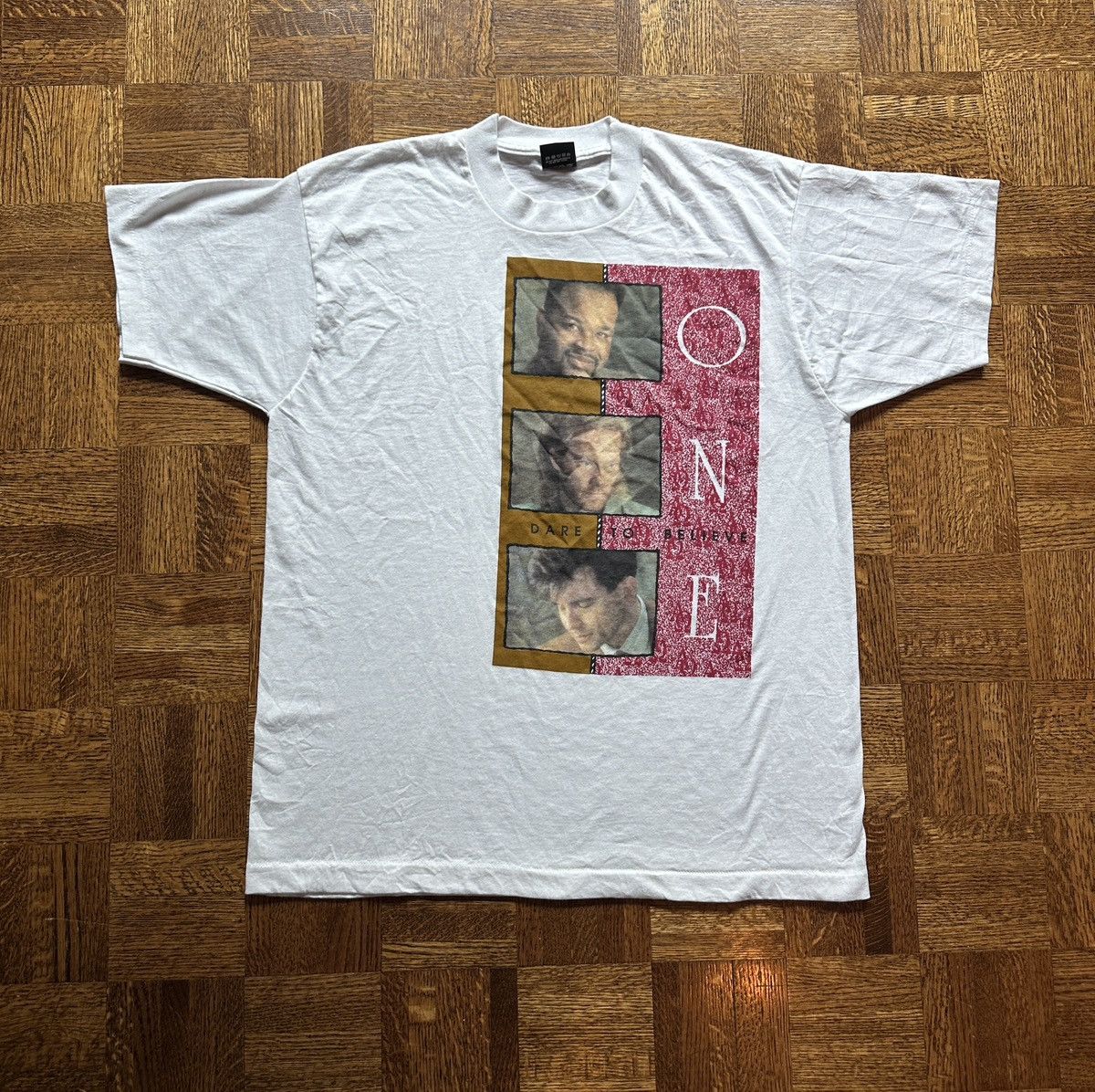 Vintage Vintage 90s One Dare to Believe Graphic Band Album Promo Tee Size US XL / EU 56 / 4 - 1 Thumbnail