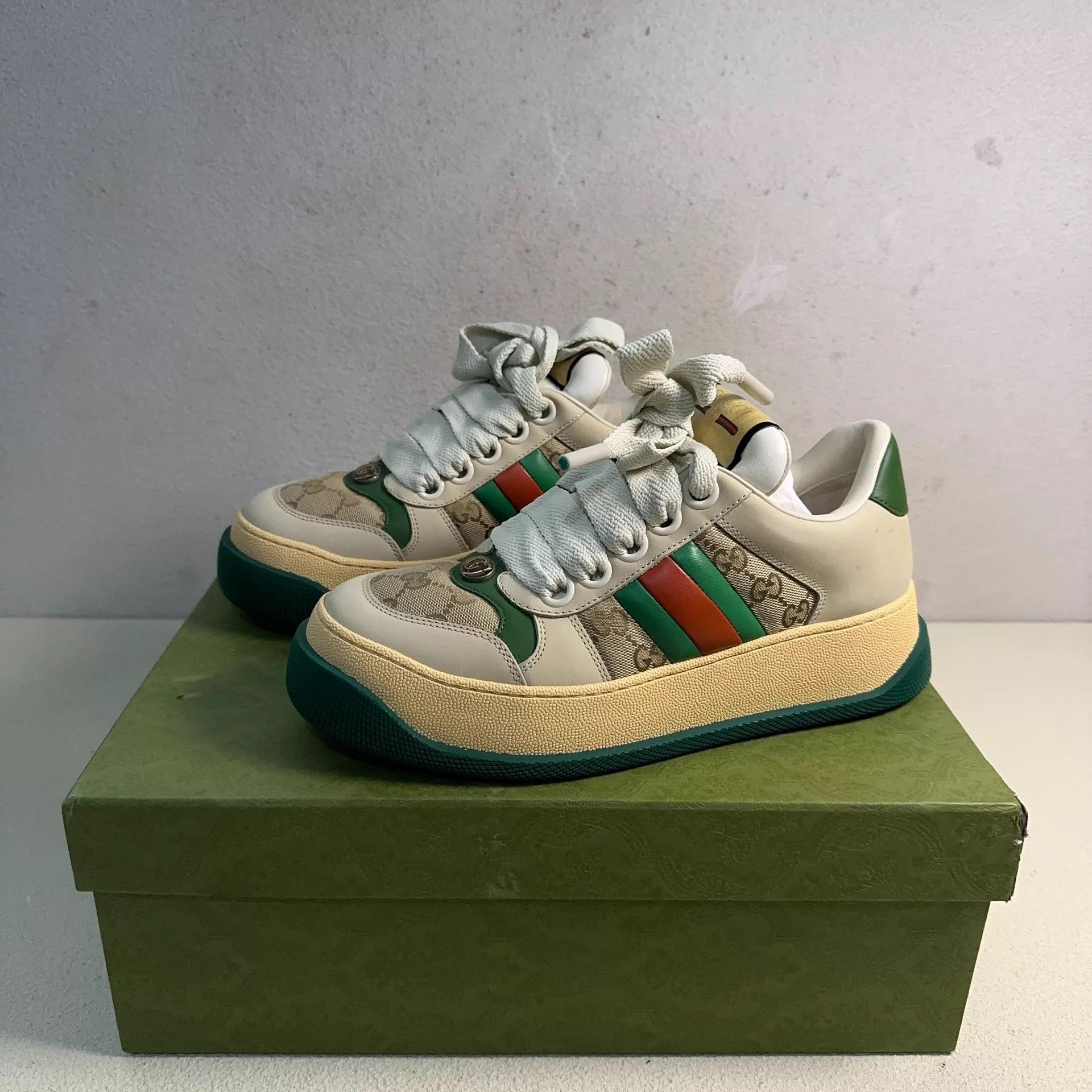 Gucci Gucci Screener Women's Beige Leather 39 Size US 8.5 / IT 38.5 - 1 Thumbnail