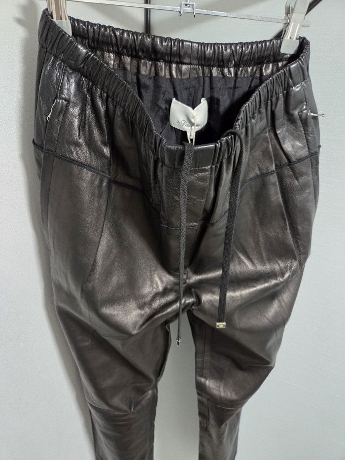 3.1 Phillip Lim 3.1 Phillip Lim Leather Sweatpants Size 25" / US 0 / IT 36 - 3 Thumbnail