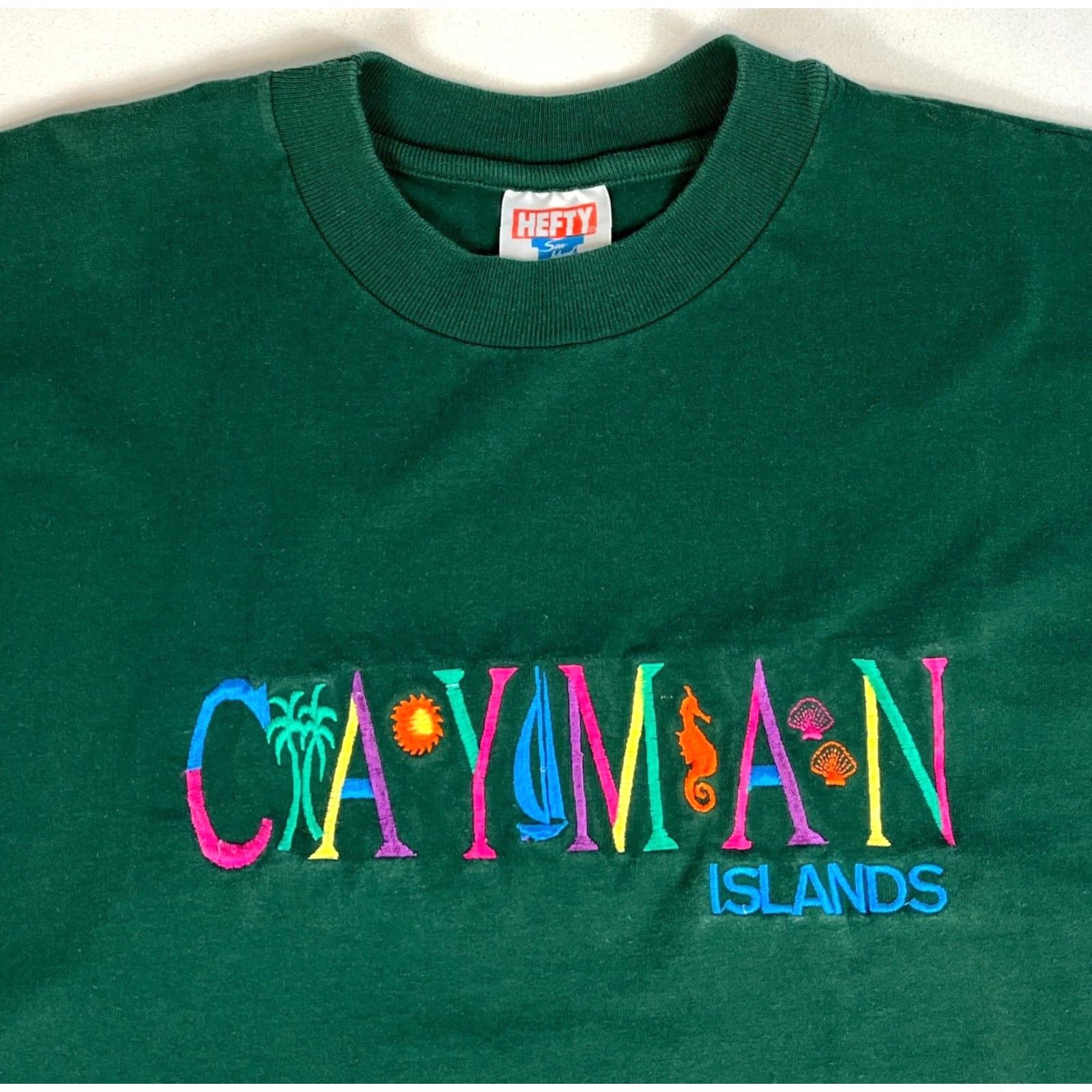 Vintage VINTAGE Cayman Islands T-Shirt Embroidered Sz XL Unisex Adults 90s Green Cotton Crew Neck Short Sleeve Hefty Size US XL / EU 56 / 4 - 4 Thumbnail