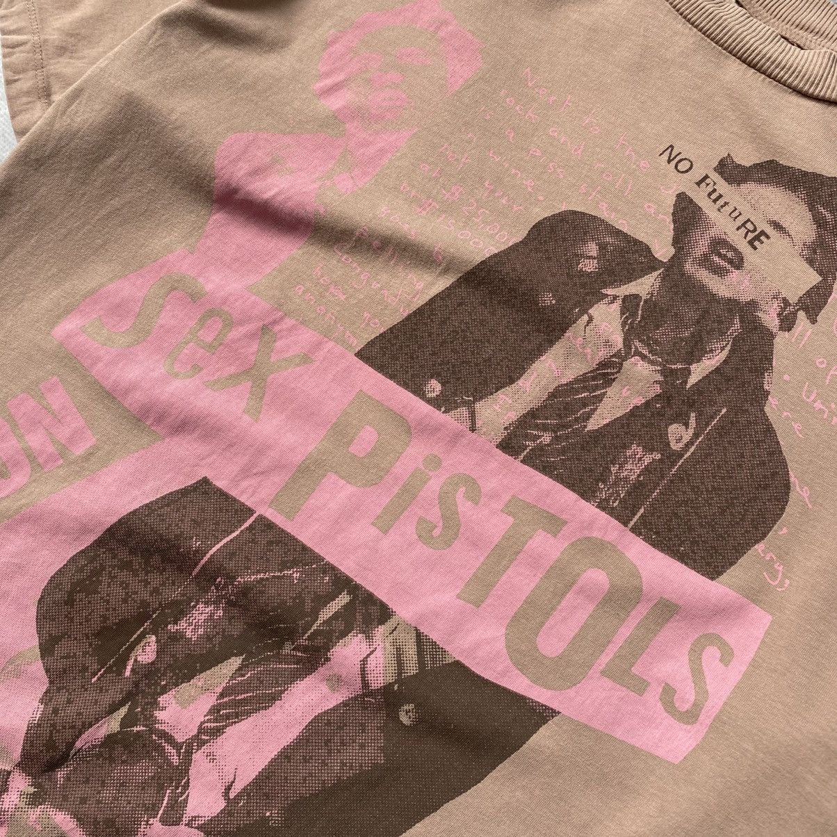 Band Tees × Vintage Vintage Sex Pistols No Future Big Logo rock band tee Size US M / EU 48-50 / 2 - 3 Thumbnail