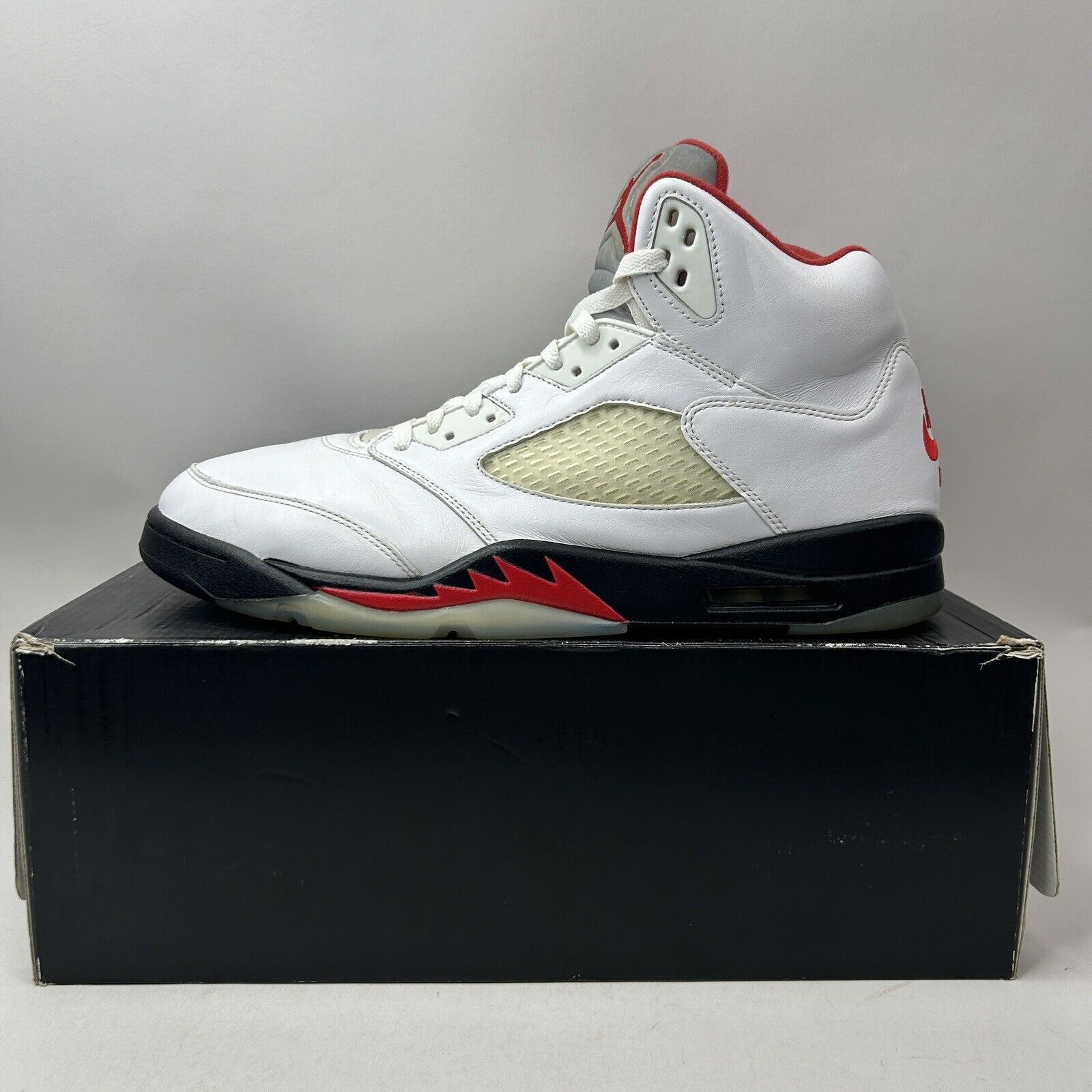Jordan Brand Nike Shoes Air Jordan 5 Retro “Fire Red Silver Tongue” 2020 Size US 15 / EU 48 - 6 Thumbnail