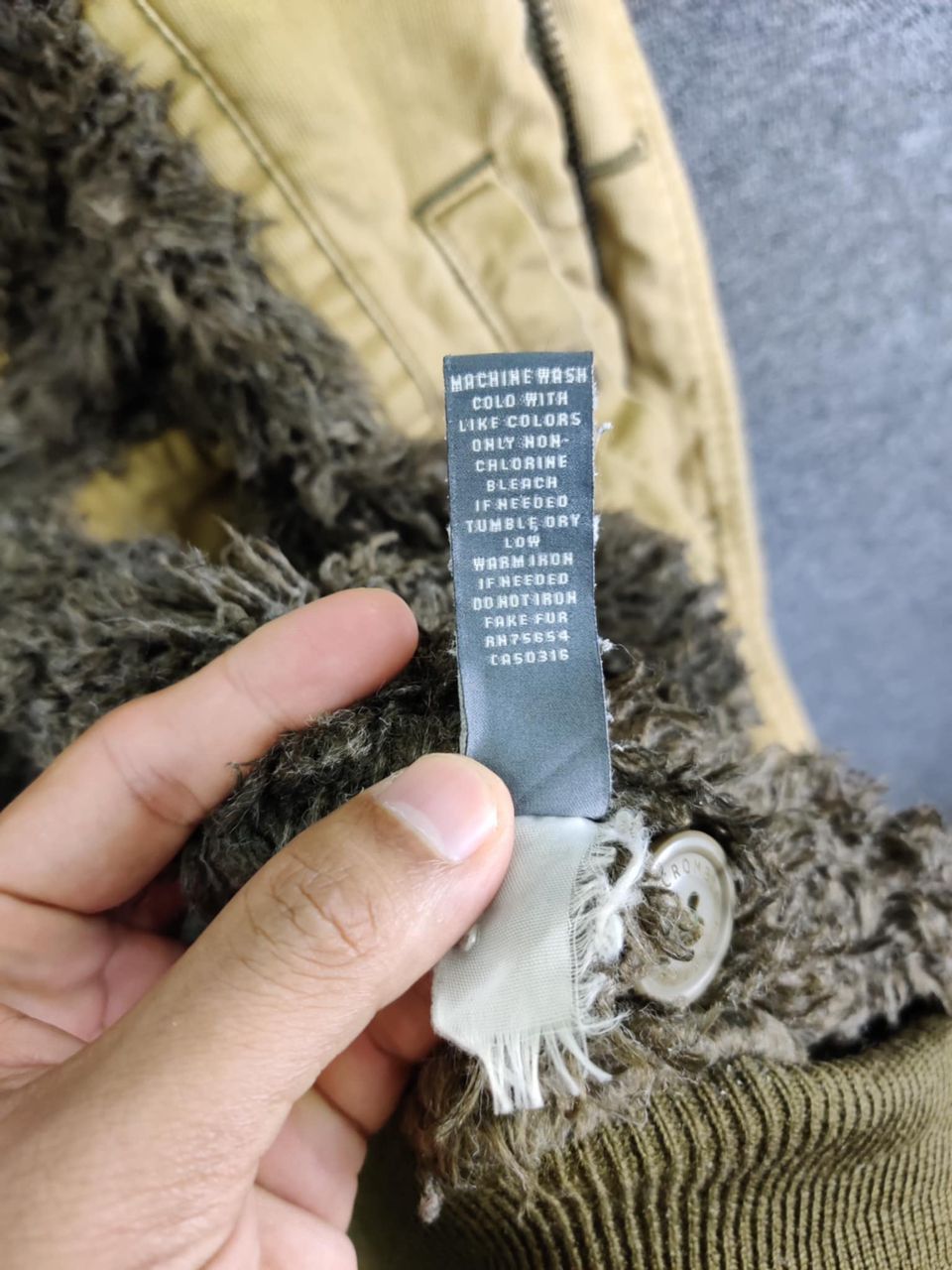 Abercrombie & Fitch Abercrombie & Fitch Shearling Harrison Bomber Fur Jacket Size US S / EU 44-46 / 1 - 12 Thumbnail