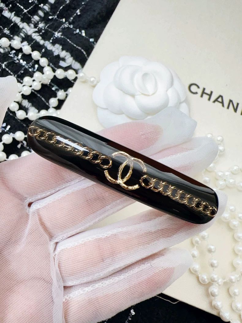 Chanel Chanel Black Double C Chain Hair Clip Size ONE SIZE - 3 Thumbnail