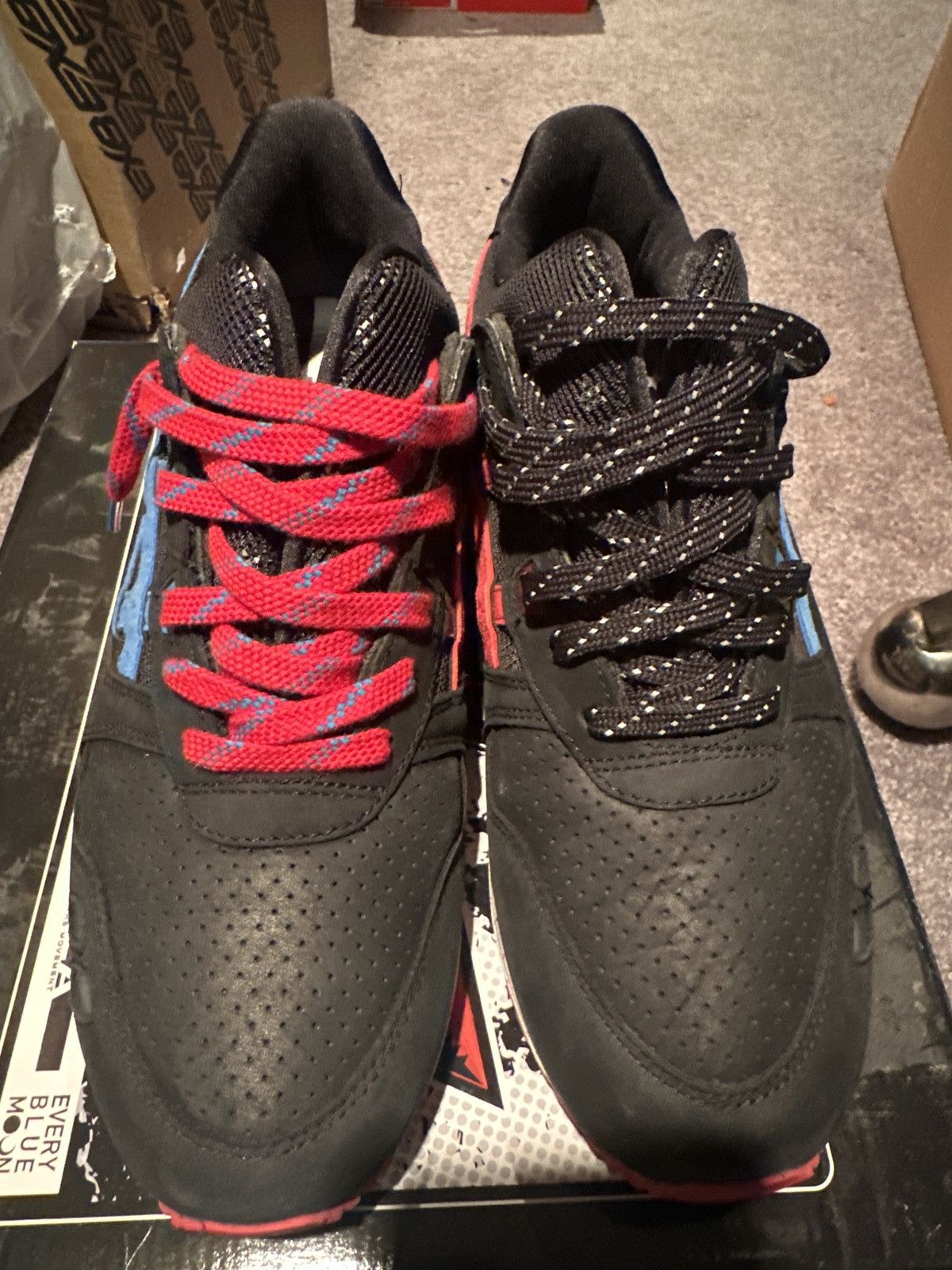 Asics ASICS Wale x Villa callab (bottle rockets) Size US 11 / EU 44 - 4 Thumbnail
