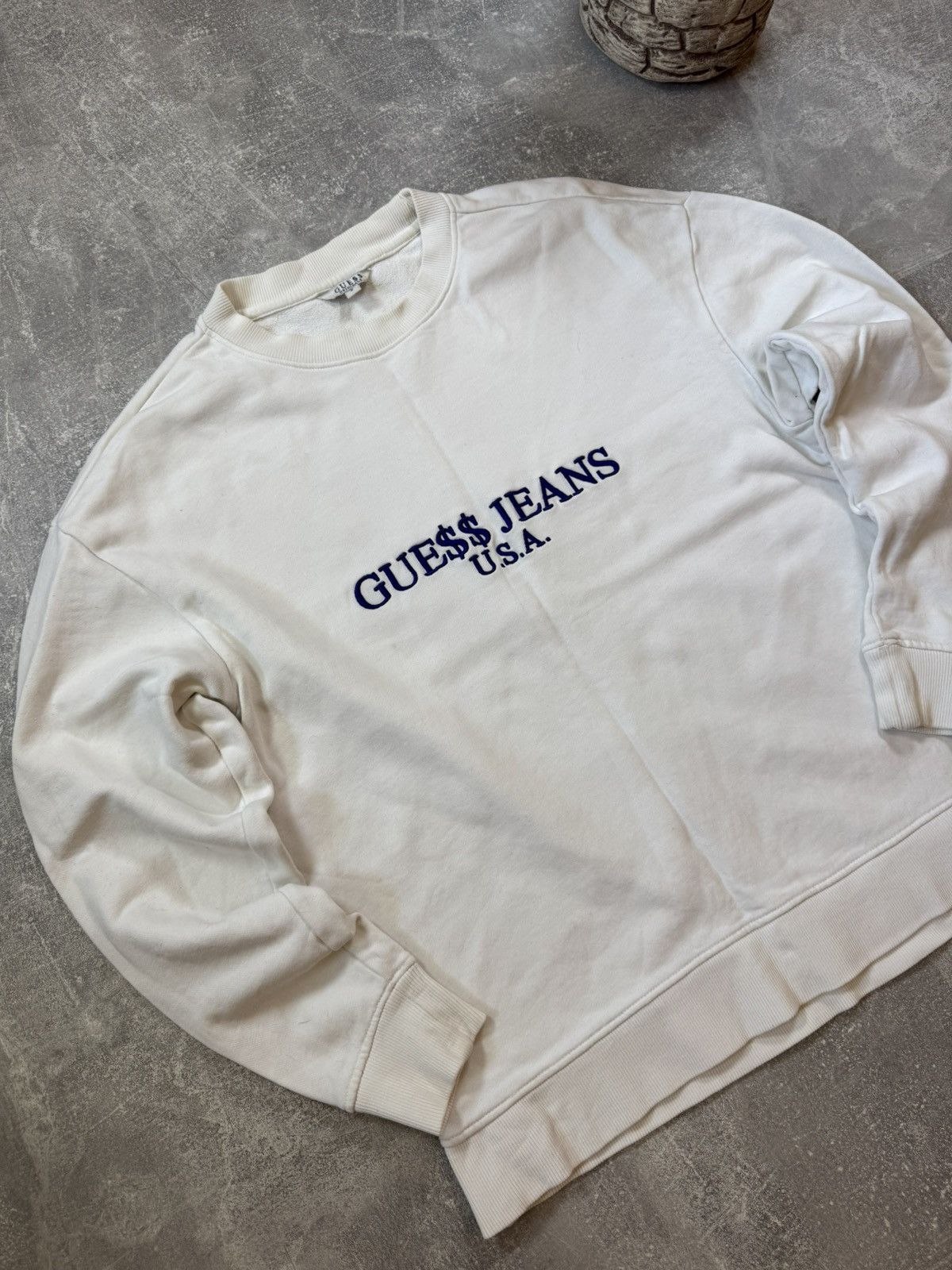 Vintage Vintage Guess USA Washed Jeans Big Logo Sweatshirt Size US S / EU 44-46 / 1 - 4 Thumbnail