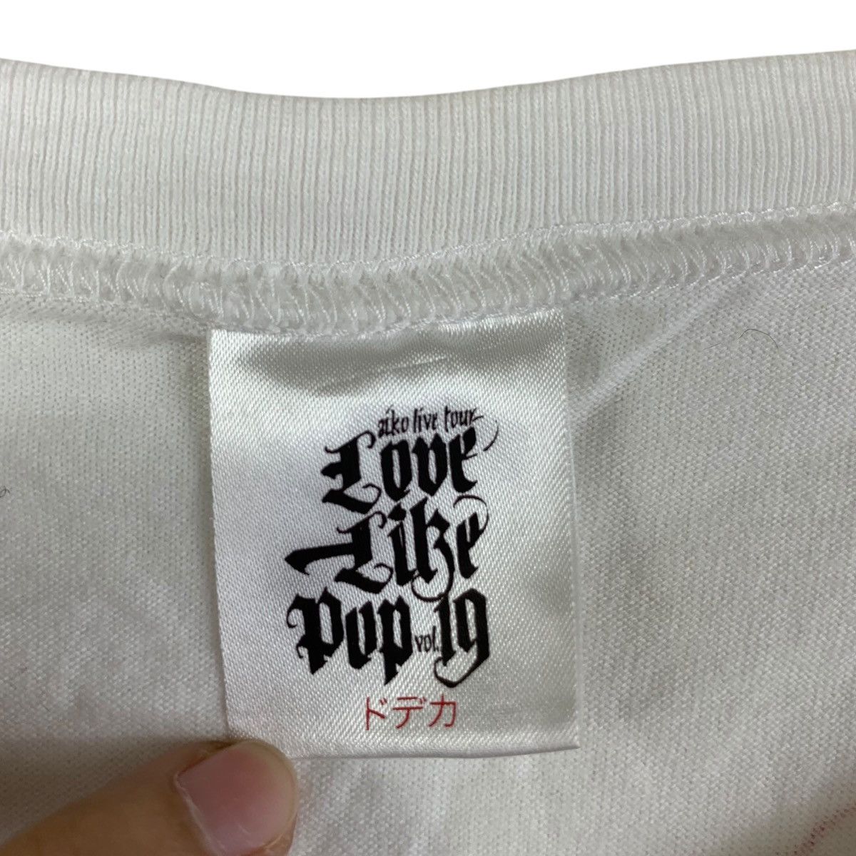 Vintage AIKO LIVE TOUR Love Like Pop Vol 19 Become Fate Idol Tee Size US S / EU 44-46 / 1 - 8 Thumbnail