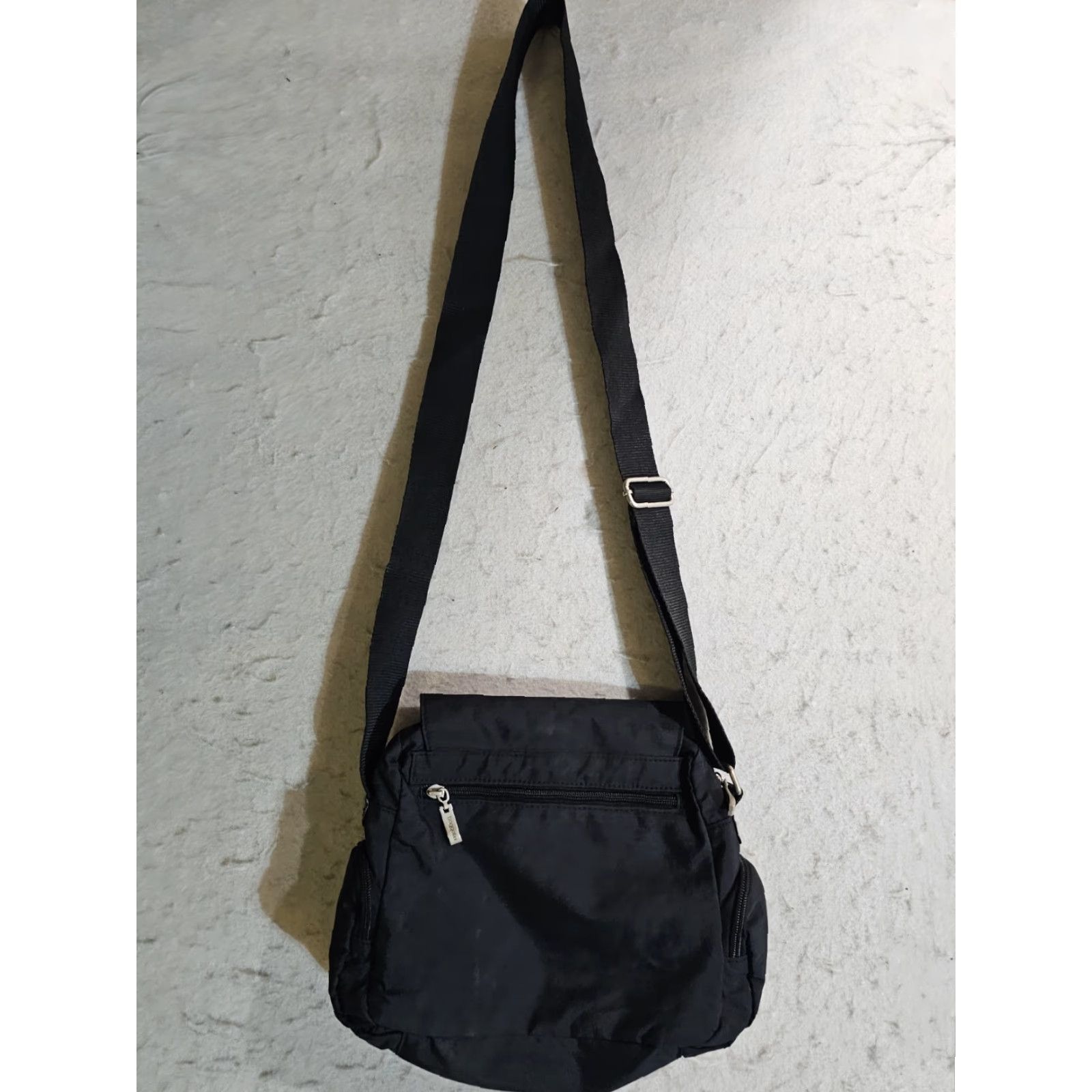 Vintage Baggallini Crossbody Handbag Nylon Multi Pocket Magnetic Flap Belt Buckle Black Medium Size ONE SIZE - 6 Thumbnail