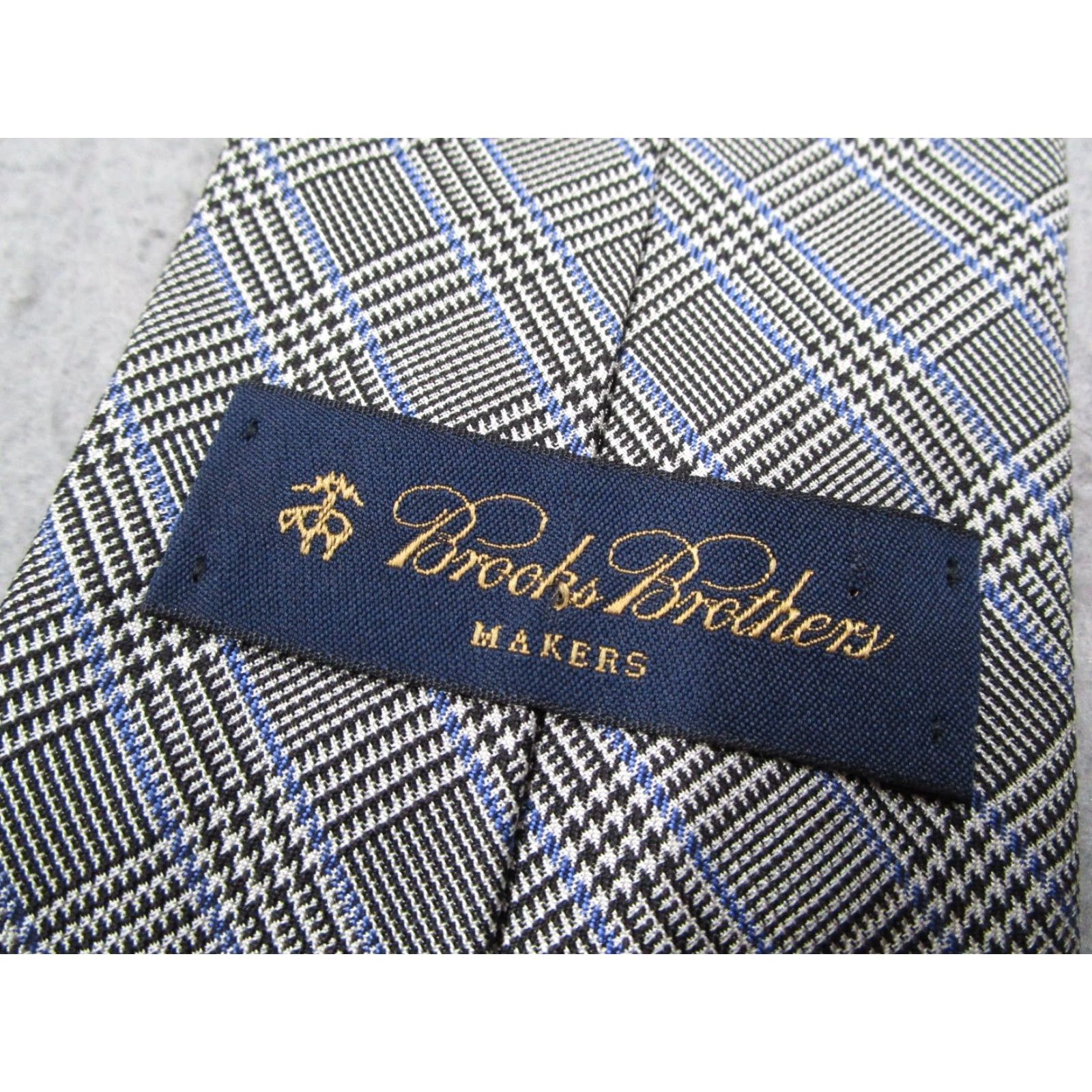 Brooks Brothers BROOKS BROTHERS MAKERS Men’s gray / black / blue houndstooth silk neck tie - 100% silk - Made in USA - Classic size - TIE Size ONE SIZE - 3 Thumbnail