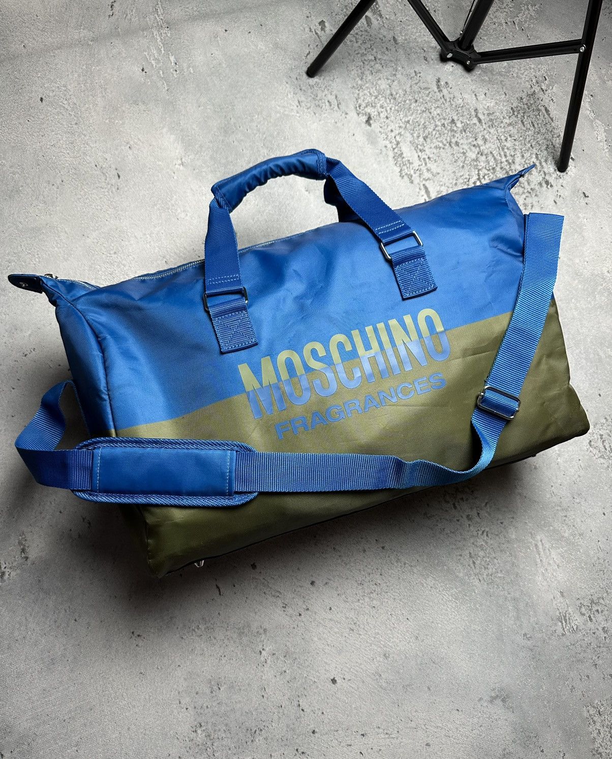 Moschino Moschino Fragrances Travel Bag Sports Bag rare lux Item Size ONE SIZE - 1 Thumbnail