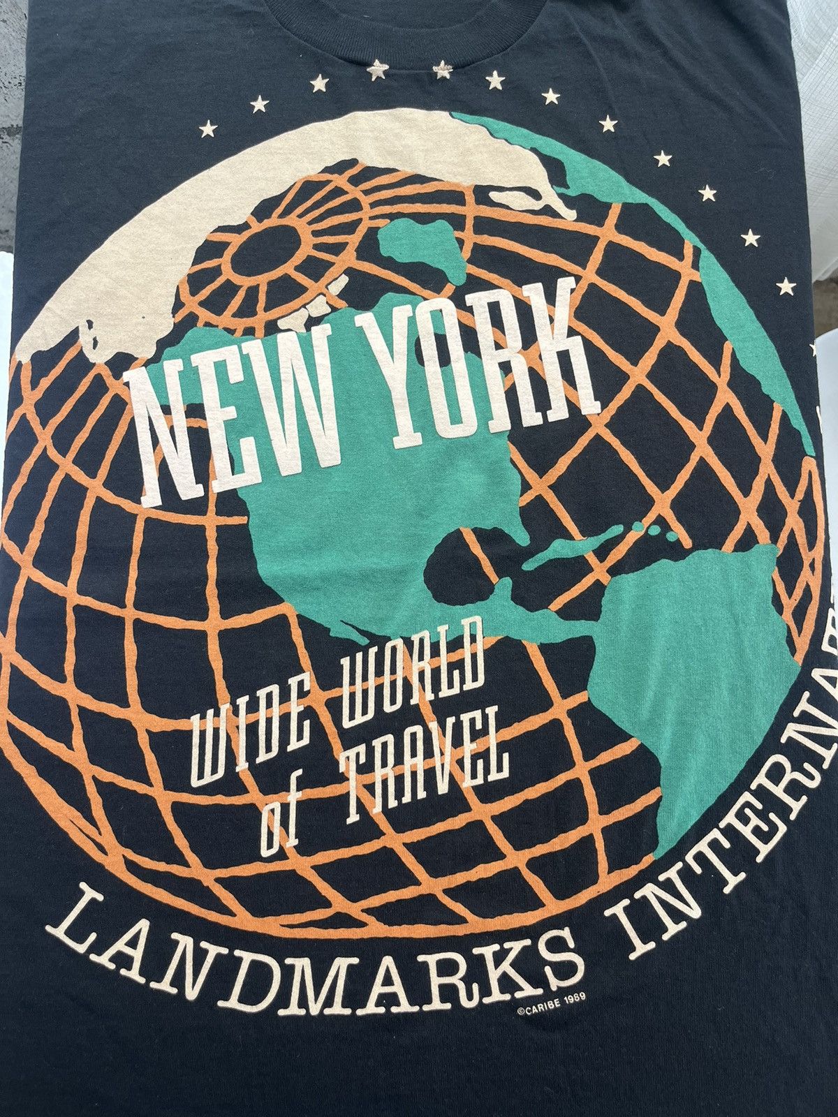 Vintage Vintage NEW YORK Wide World Of Travel 1989’s CARIBE T-shirt Size US XL / EU 56 / 4 - 5 Thumbnail