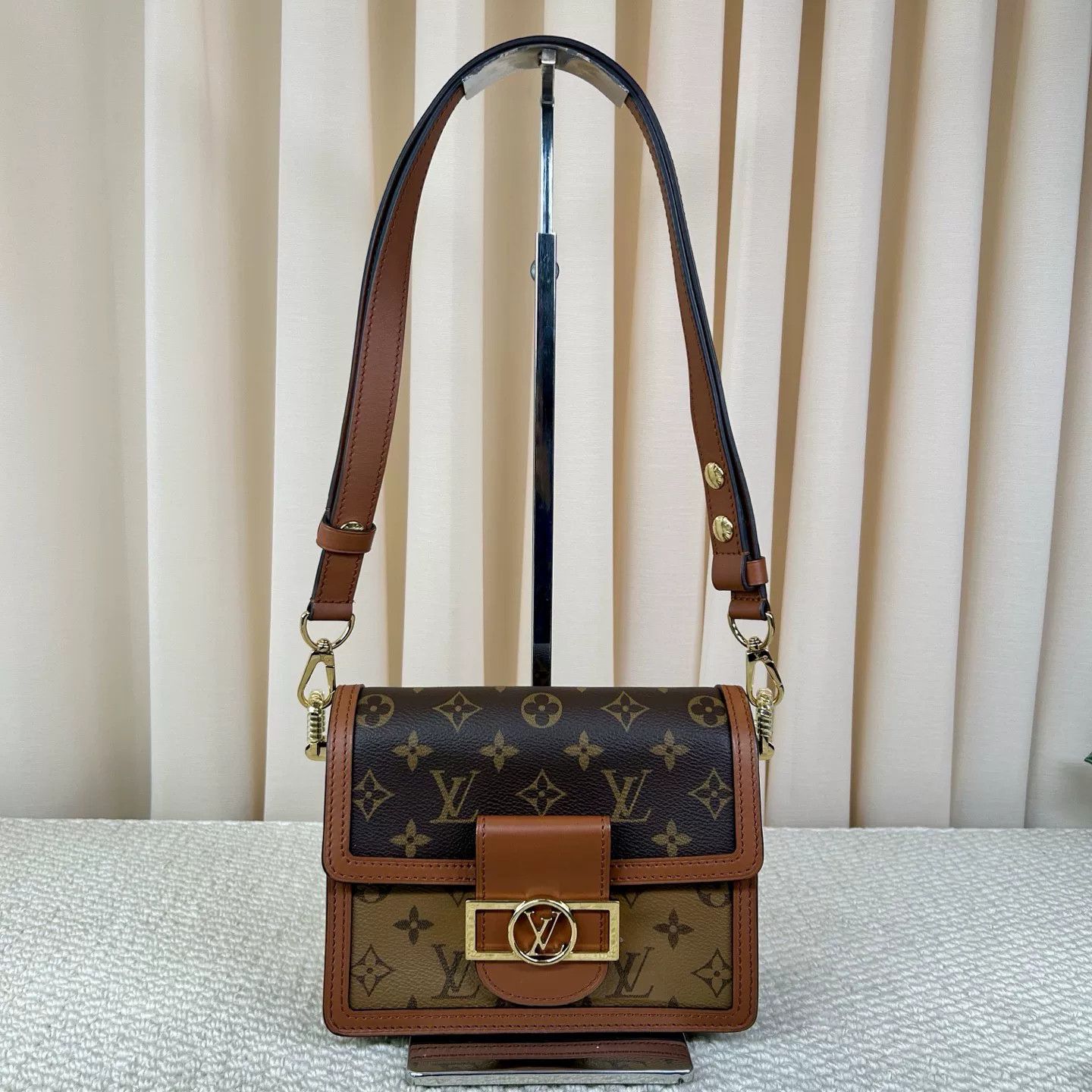 Louis Vuitton Pre-loved Bag Very good condition Size ONE SIZE - 1 Thumbnail