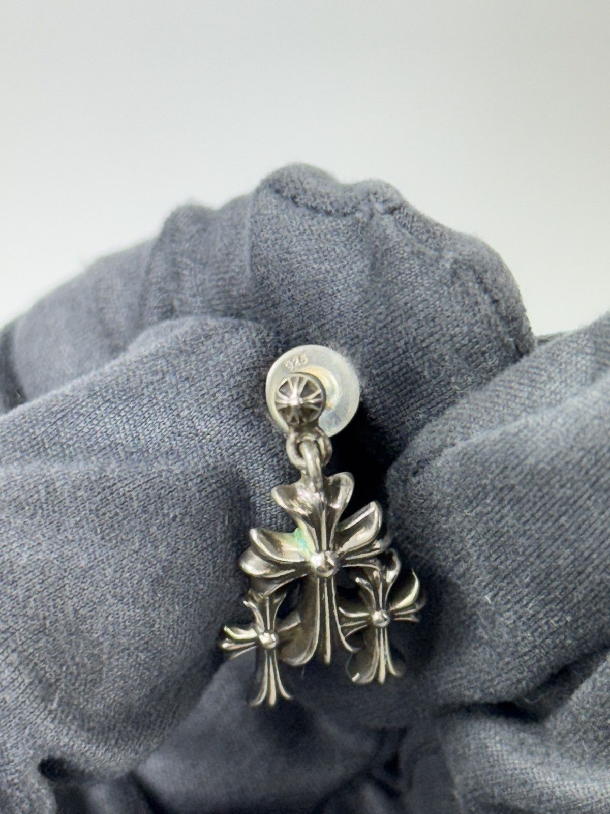 Chrome Hearts TRIPLE CROSS SILVER SINGLE EARRINGS Size ONE SIZE - 9 Thumbnail
