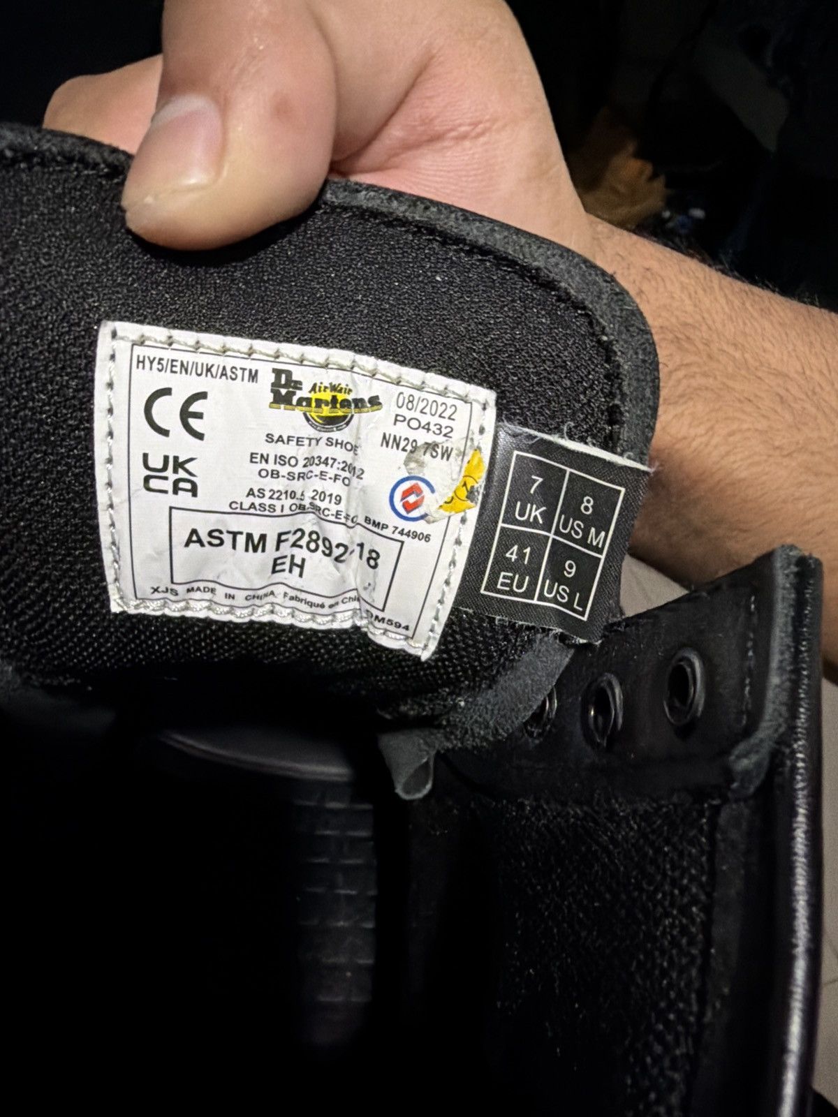 Dr. Martens Dr Martin shoes Size US 8 / EU 41 - 2 Thumbnail