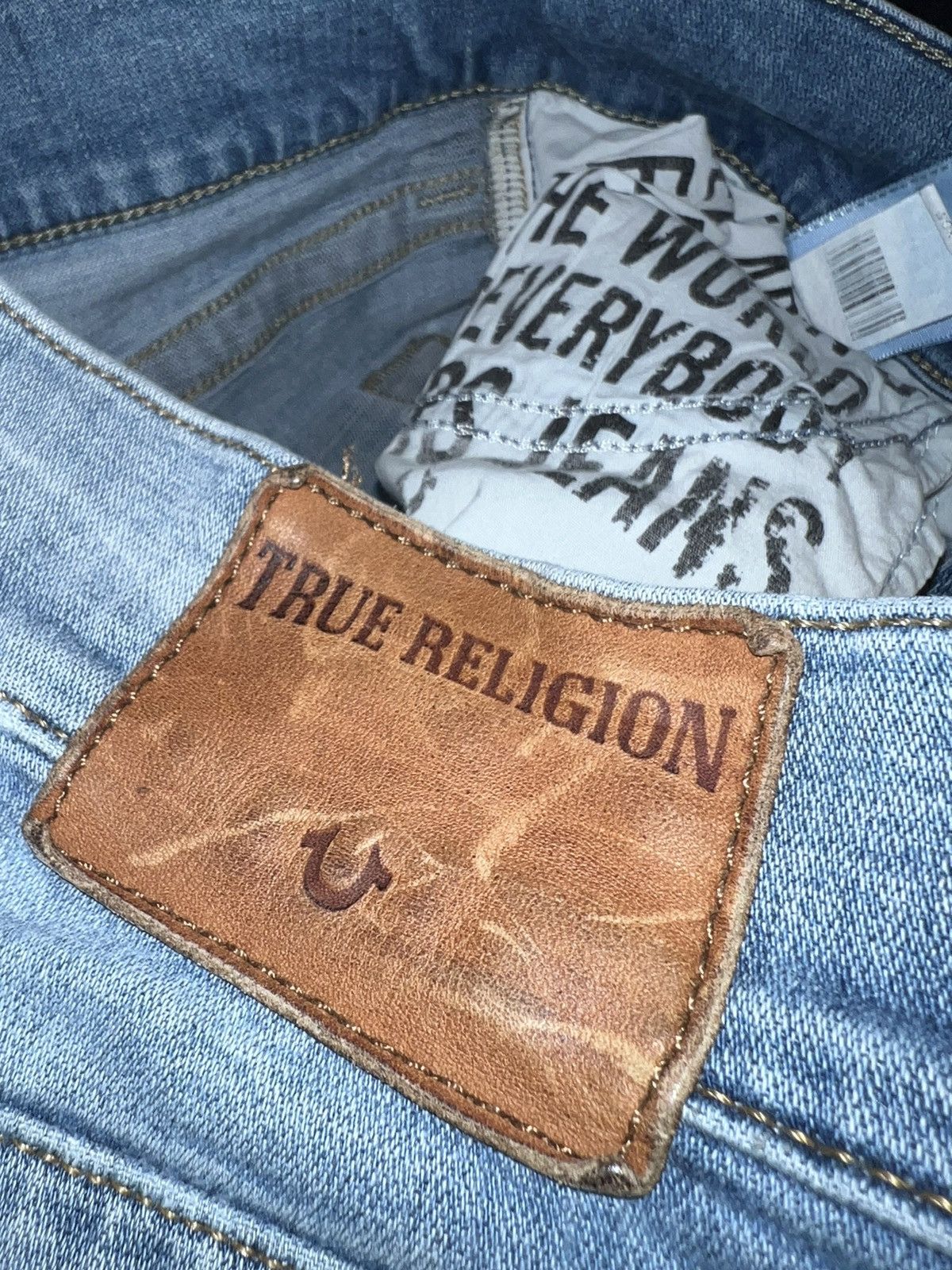 True Religion Relaxed Skinny Light Blue Denim | True Religion Size US 30 / EU 46 - 3 Thumbnail