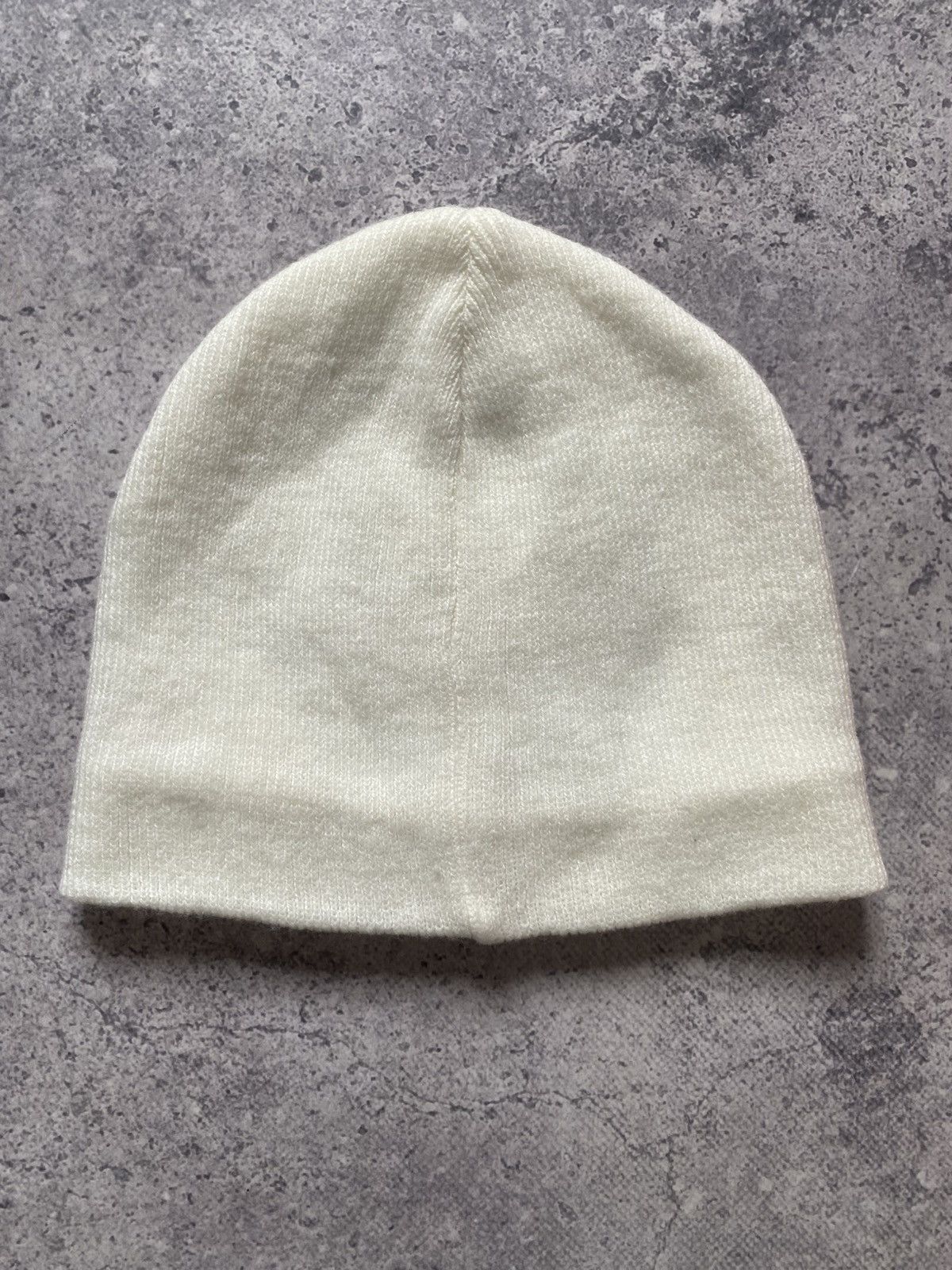 Japanese Brand Y2K Hello Kitty Beanie Hat White Japanese Style Logo Cat 00s Size ONE SIZE - 3 Thumbnail