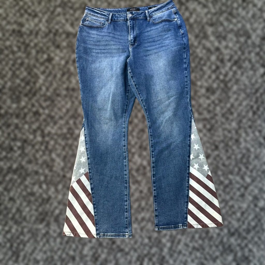 Vintage Judy Blue Jeans Women's 18w Blue Stretch High Rise Denim Flare Size 40" / US 18 - 1 Thumbnail
