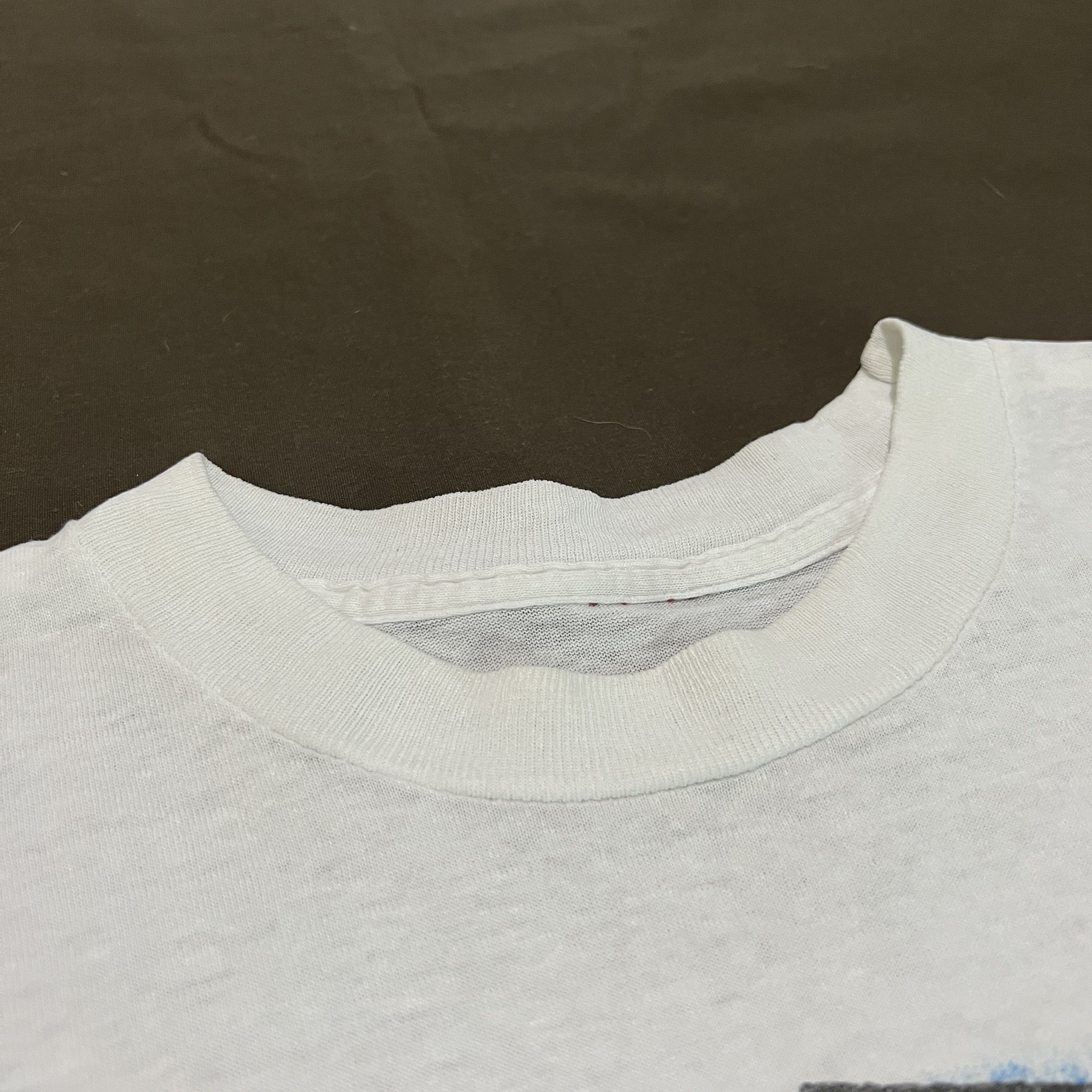 Vintage Vintage 90s Jesus God Christ Bible Holy Cross Tee XL Size US XL / EU 56 / 4 - 4 Thumbnail