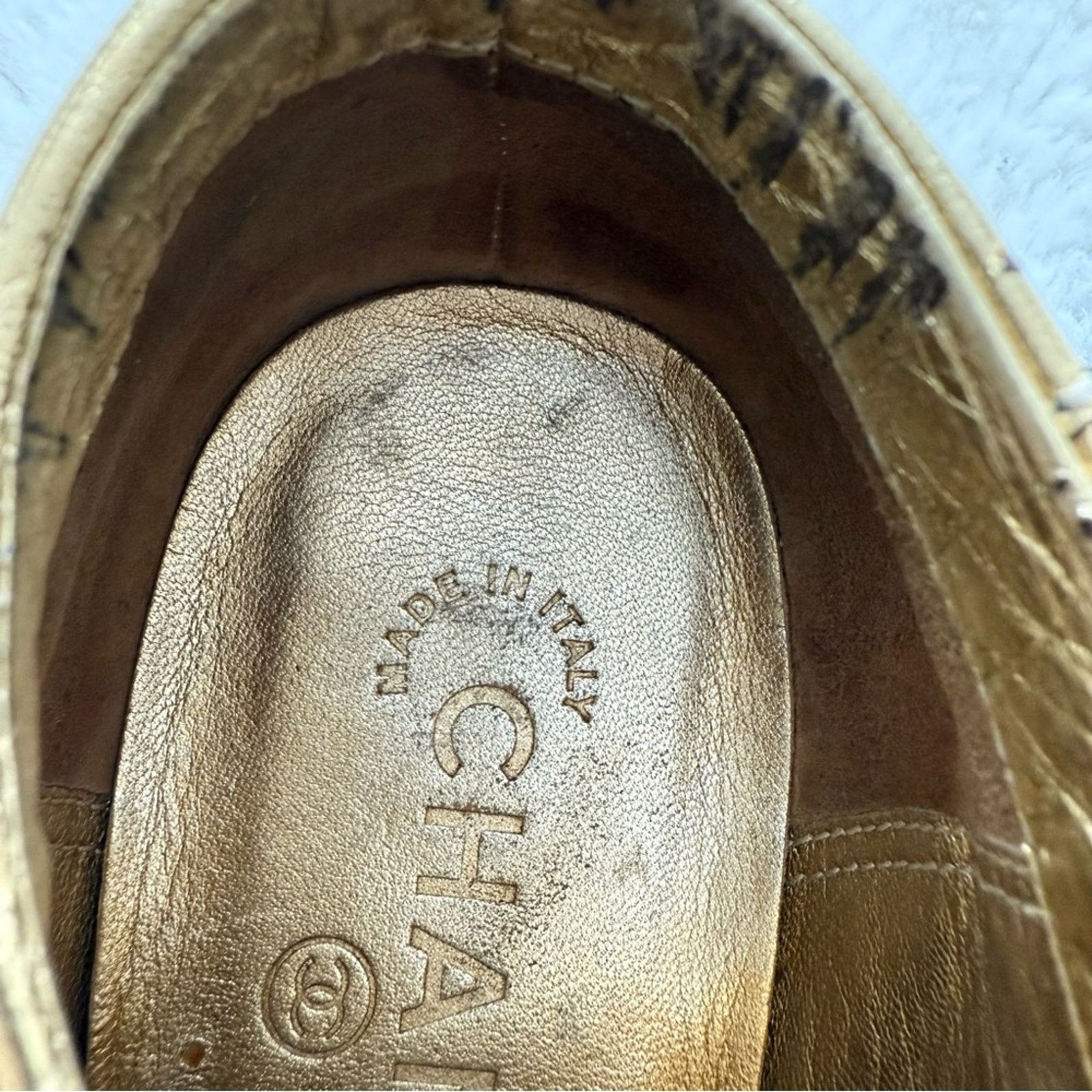 Chanel CHANEL women gold sneakers size 38,5 EU Authentic Size US 8.5 / IT 38.5 - 5 Thumbnail