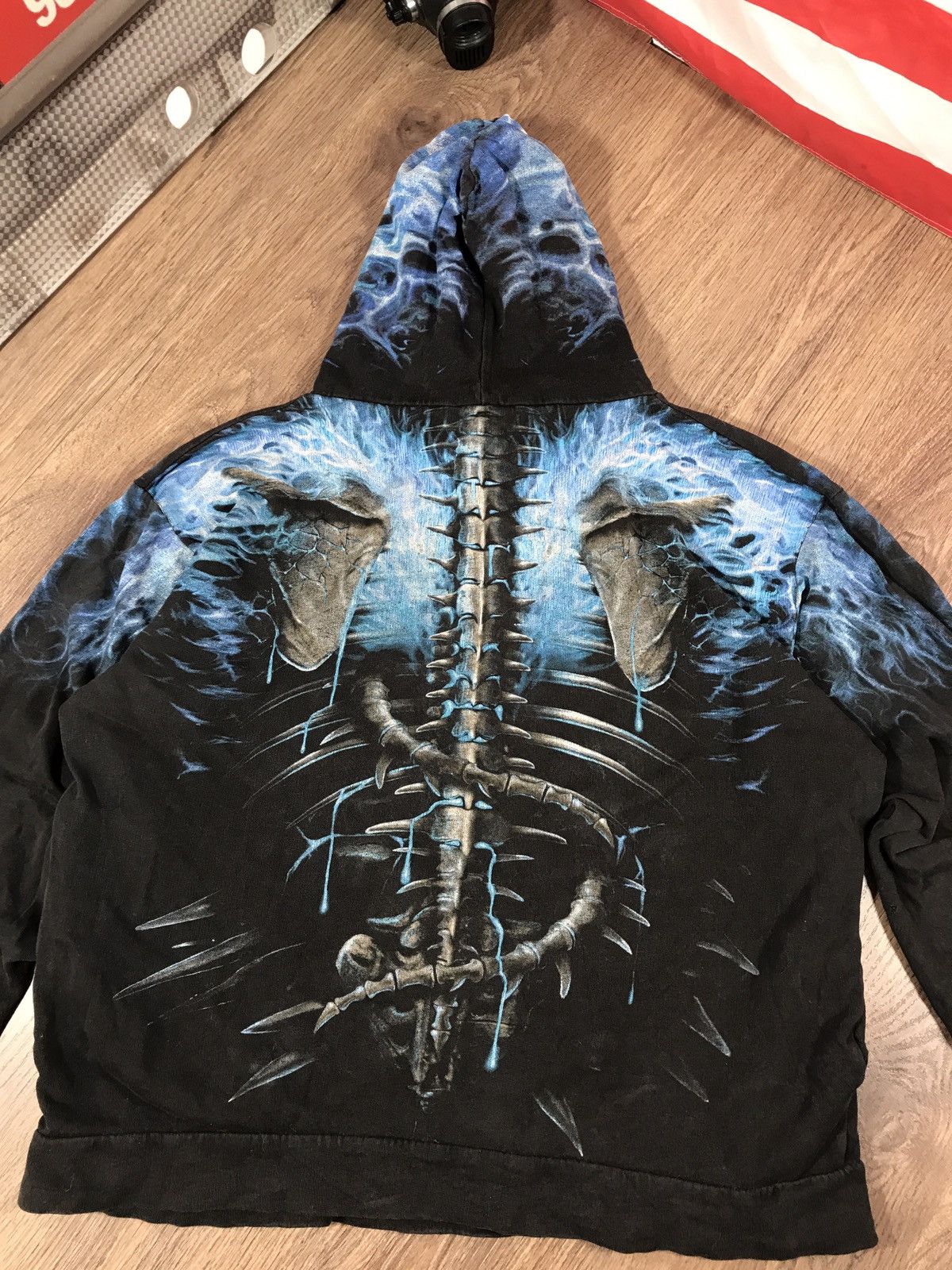 Vintage Vintage Distressed Spiral Skull Hoodie Size US XXL / EU 58 / 5 - 24 Thumbnail