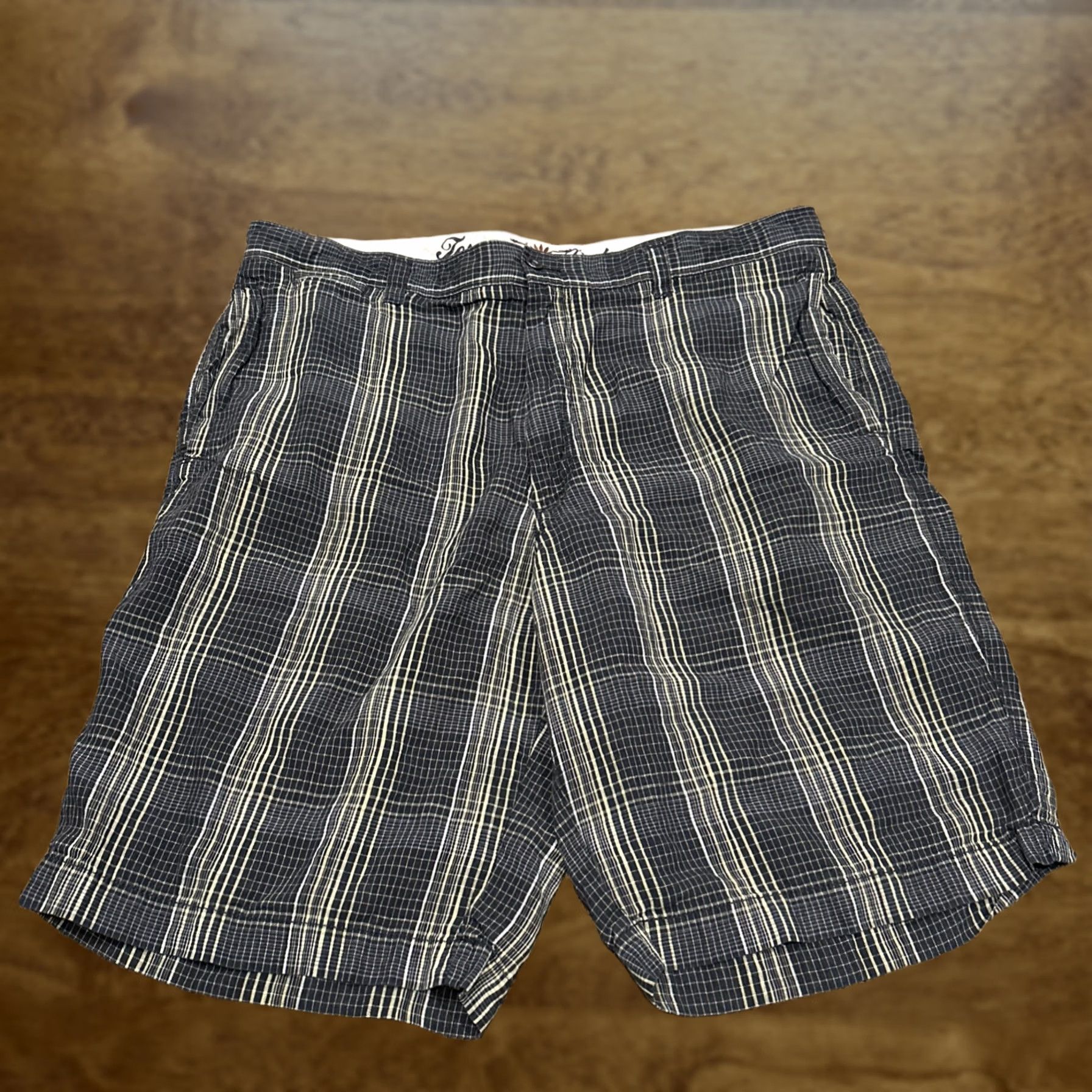 Tommy Bahama Tommy Bahama Men’s Shorts Plaid Linen Blend Casual 38 Multicolor Beach Chino Front Flat Front Pockets 11” inseam Regular Mens Size US 38 / EU 54 - 1 Thumbnail