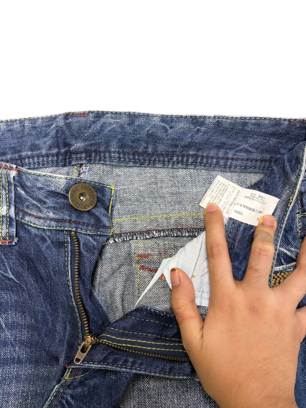 Fubu Vintage Japanese Brand Faded Wash Distress Baggy Jeans Size 32" / US 10 / IT 46 - 5 Thumbnail
