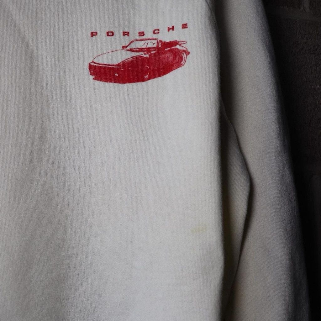 Vintage 90s Porsche 930 red & cream crewneck sweatshirt Size XL #rac Size US XL / EU 56 / 4 - 5 Thumbnail
