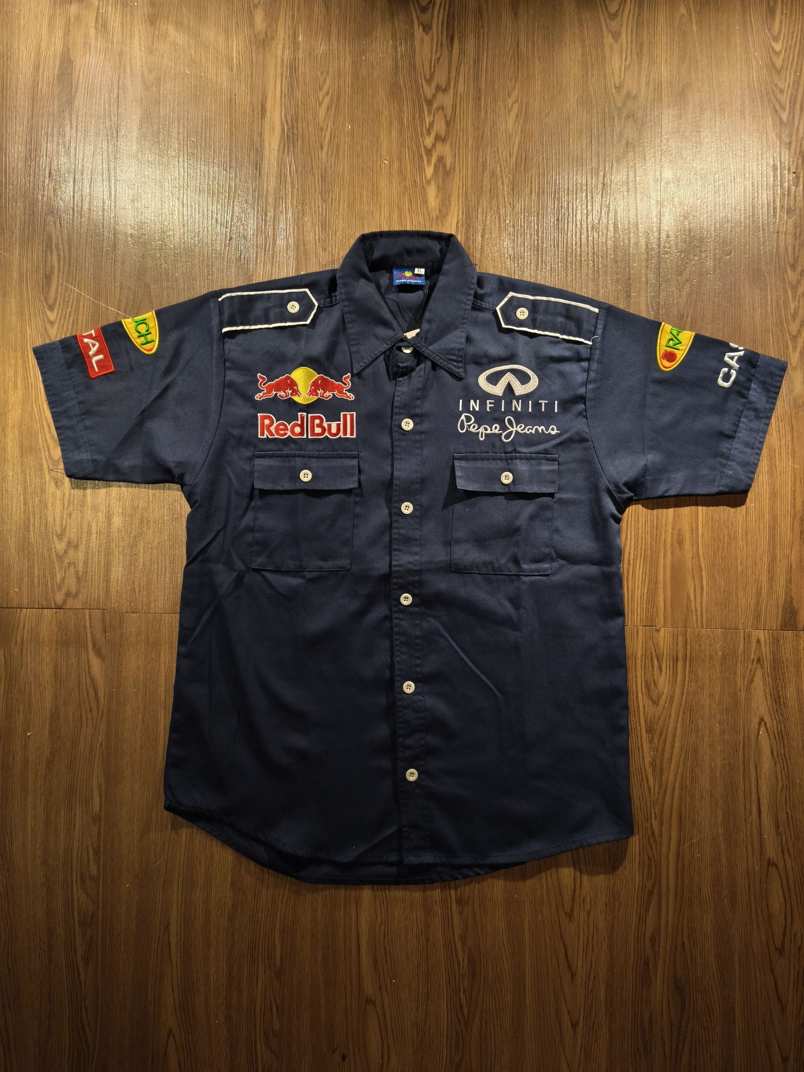 Red Bull Red Bull Racing Workshirt Size US M / EU 48-50 / 2 - 1 Thumbnail