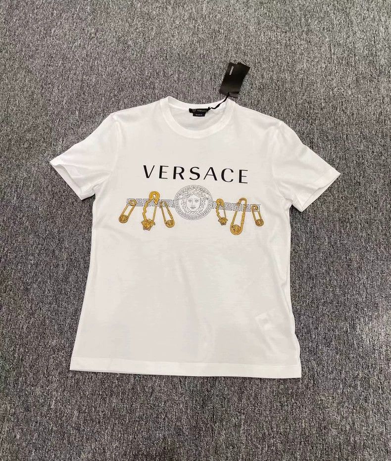 Versace Versace Round neck short-sleeved T-shirt Size US S / EU 44-46 / 1 - 1 Thumbnail