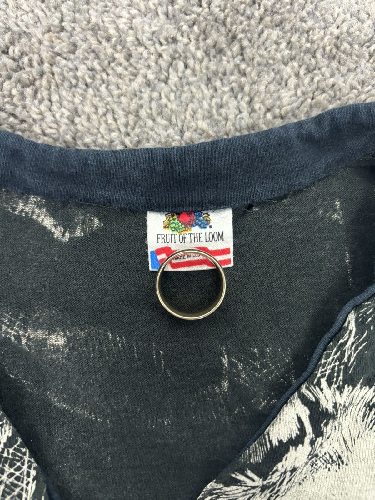 Fruit Of The Loom Vintage Single Stitch National Wildlife Wolf All Over Print Size US S / EU 44-46 / 1 - 3 Thumbnail