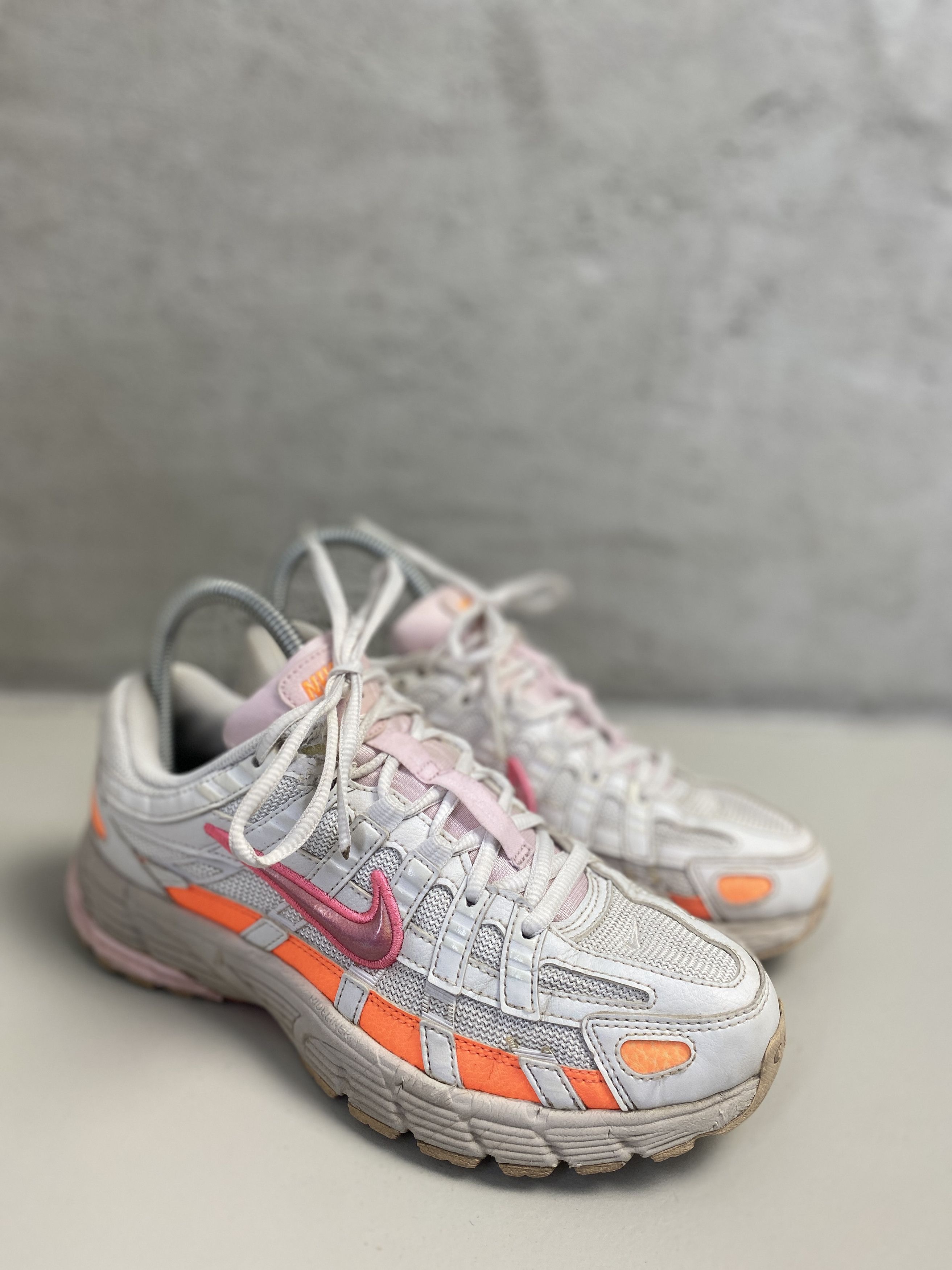 Nike Nike P-6000 sneakers trainers shoes Size US 7.5 / IT 37.5 - 1 Thumbnail