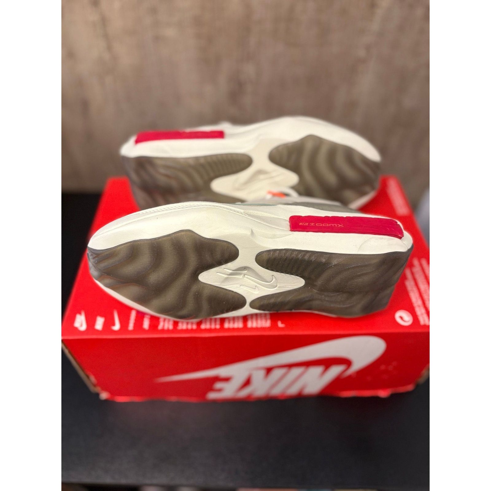 Nike NEW SZ 5w - Nike Fontanka Edge Stone Khaki (Women's) Size US 5 / IT 35 - 3 Thumbnail