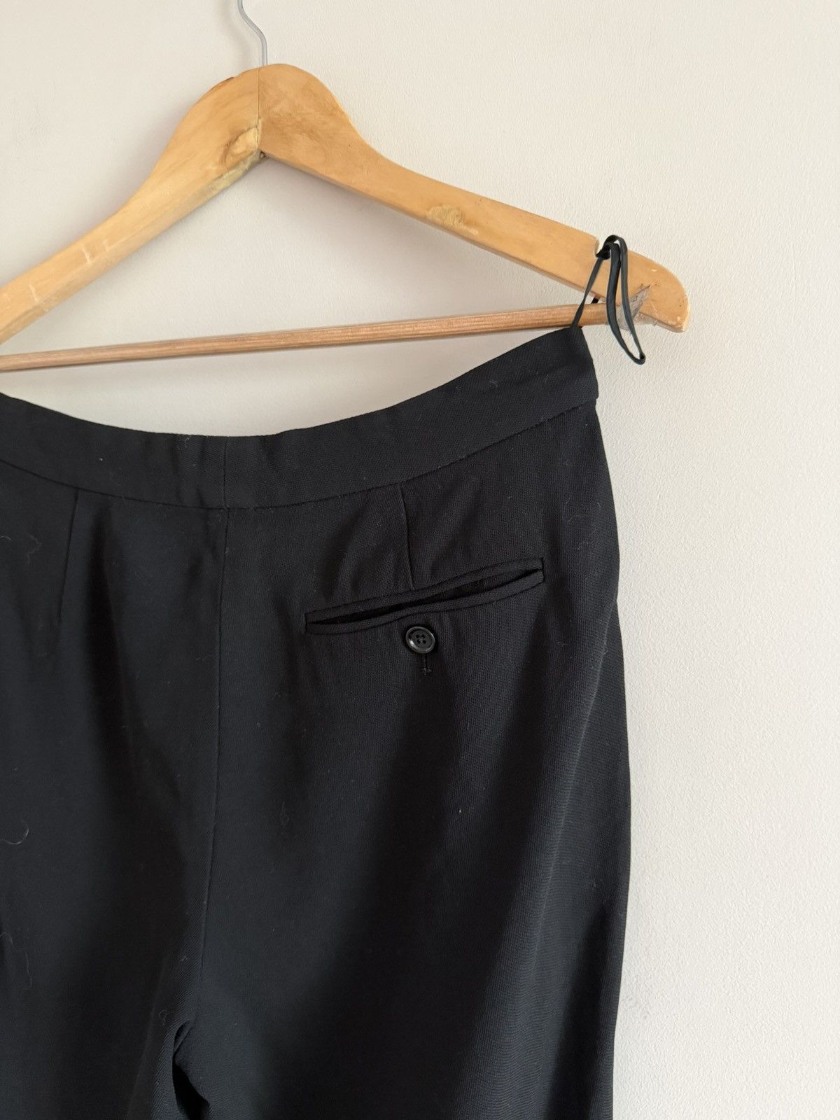 Ralph Lauren Purple Label Ralph Lauren Purple Label Black Wool Tapered Trousers Size 28" / US 6 / IT 42 - 7 Thumbnail