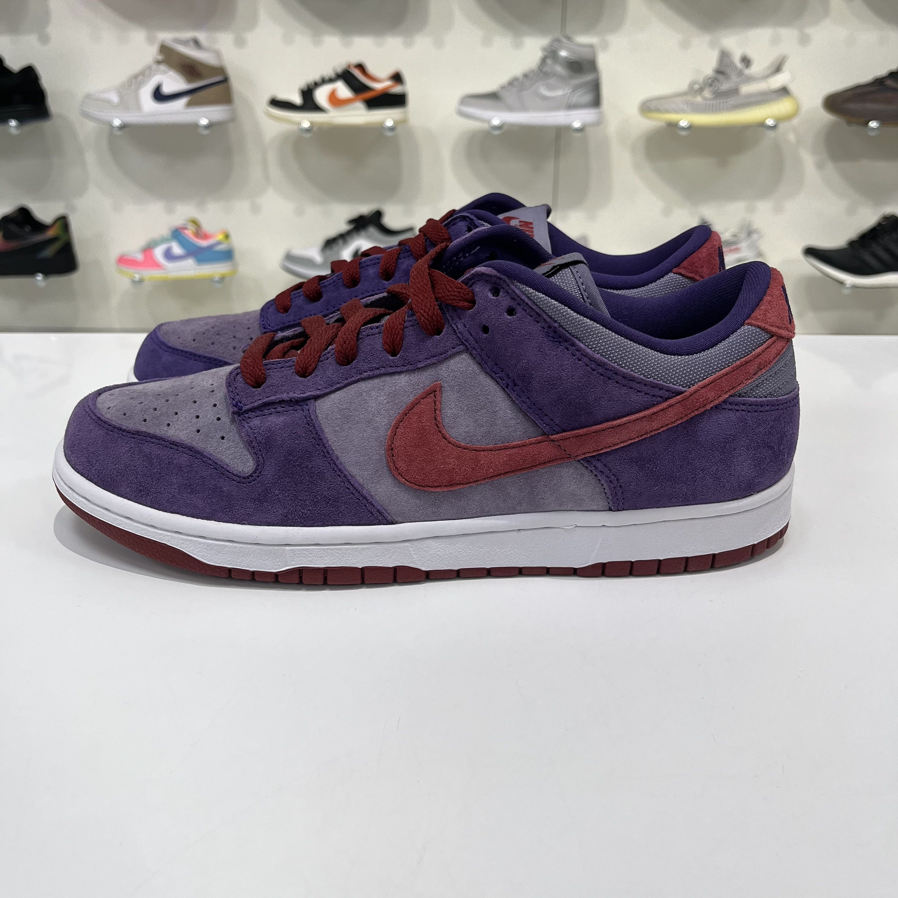 Nike Nike Dunk Low Plum 2020 Size US 9.5 / EU 42-43 - 2 Thumbnail