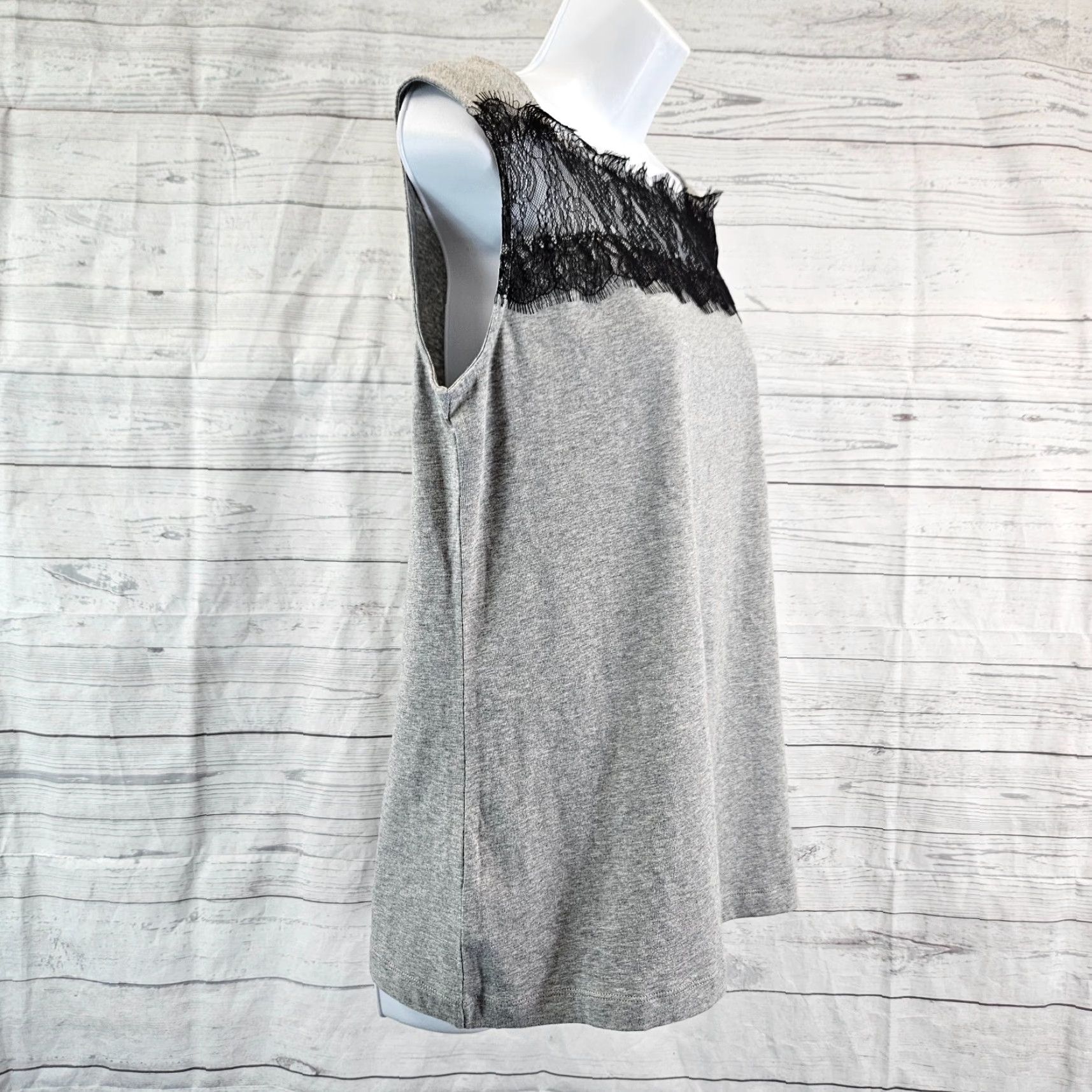 Vintage Cabi 3815 Blouse Womens M Gray Black Lace Sleeveless Cotton Blend Size M / US 6-8 / IT 42-44 - 3 Thumbnail