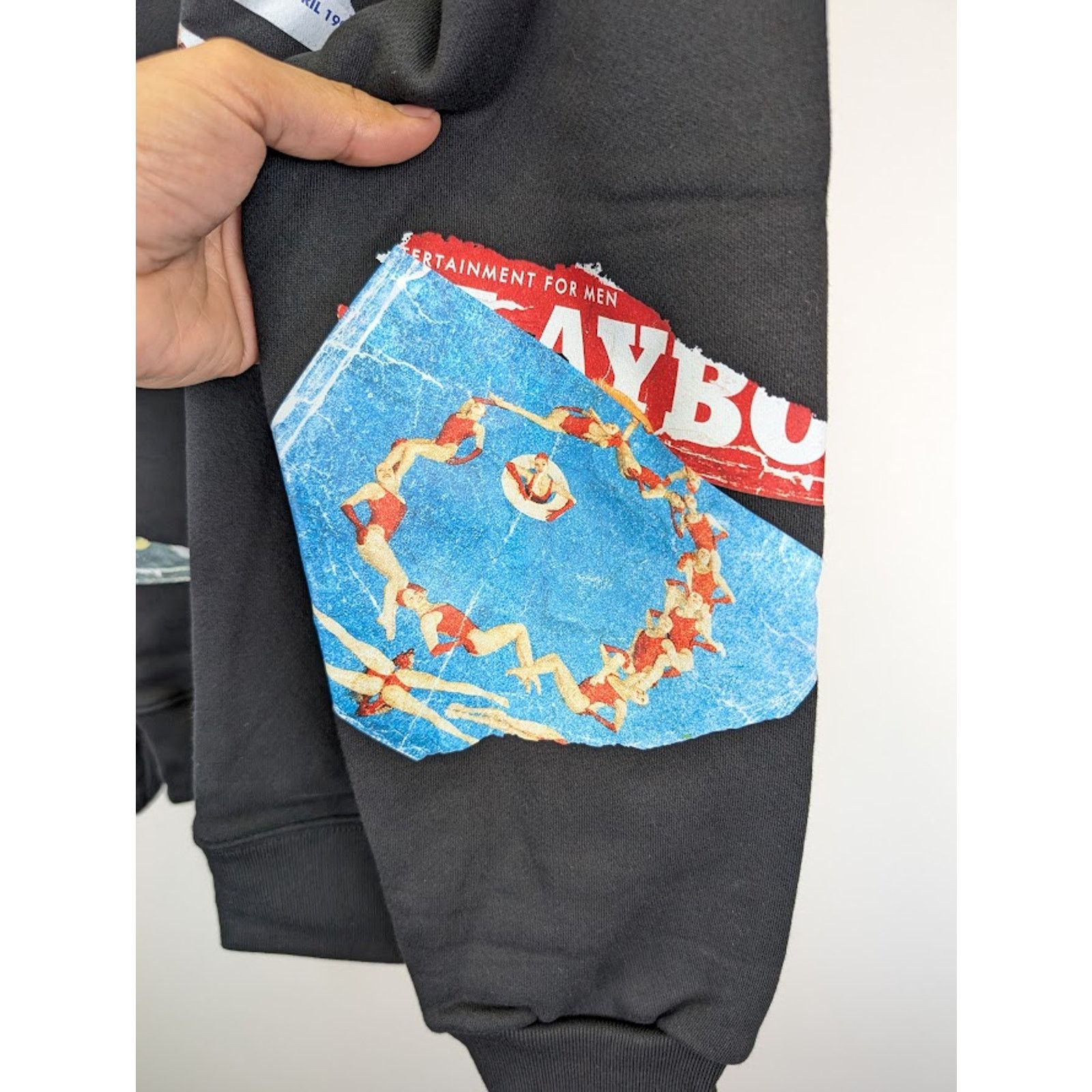 Amiri o1rshd1 Q:2 / Playboy Magazine Crewneck Sweater in Black Size US L / EU 52-54 / 3 - 6 Thumbnail