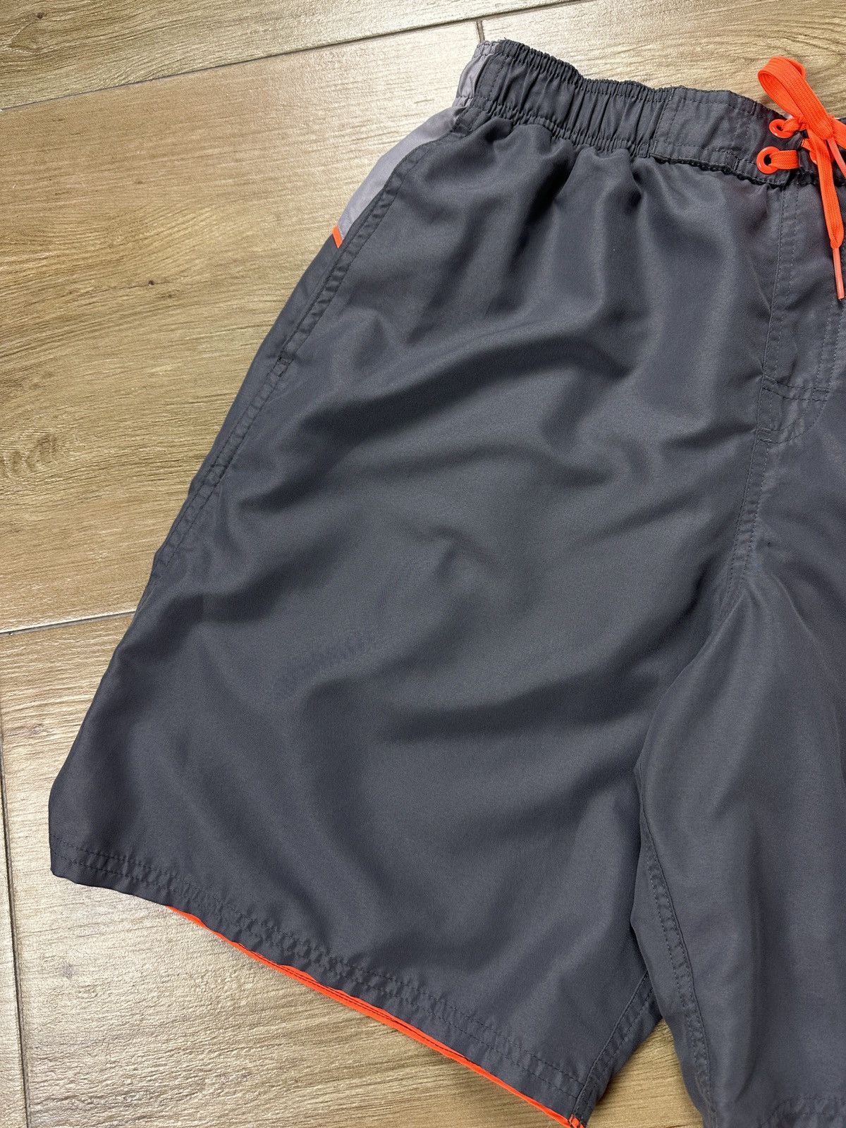 Nike × Vintage Vintage Y2K Nike Swoosh Logo Shorts Size US 32 / EU 48 - 2 Thumbnail