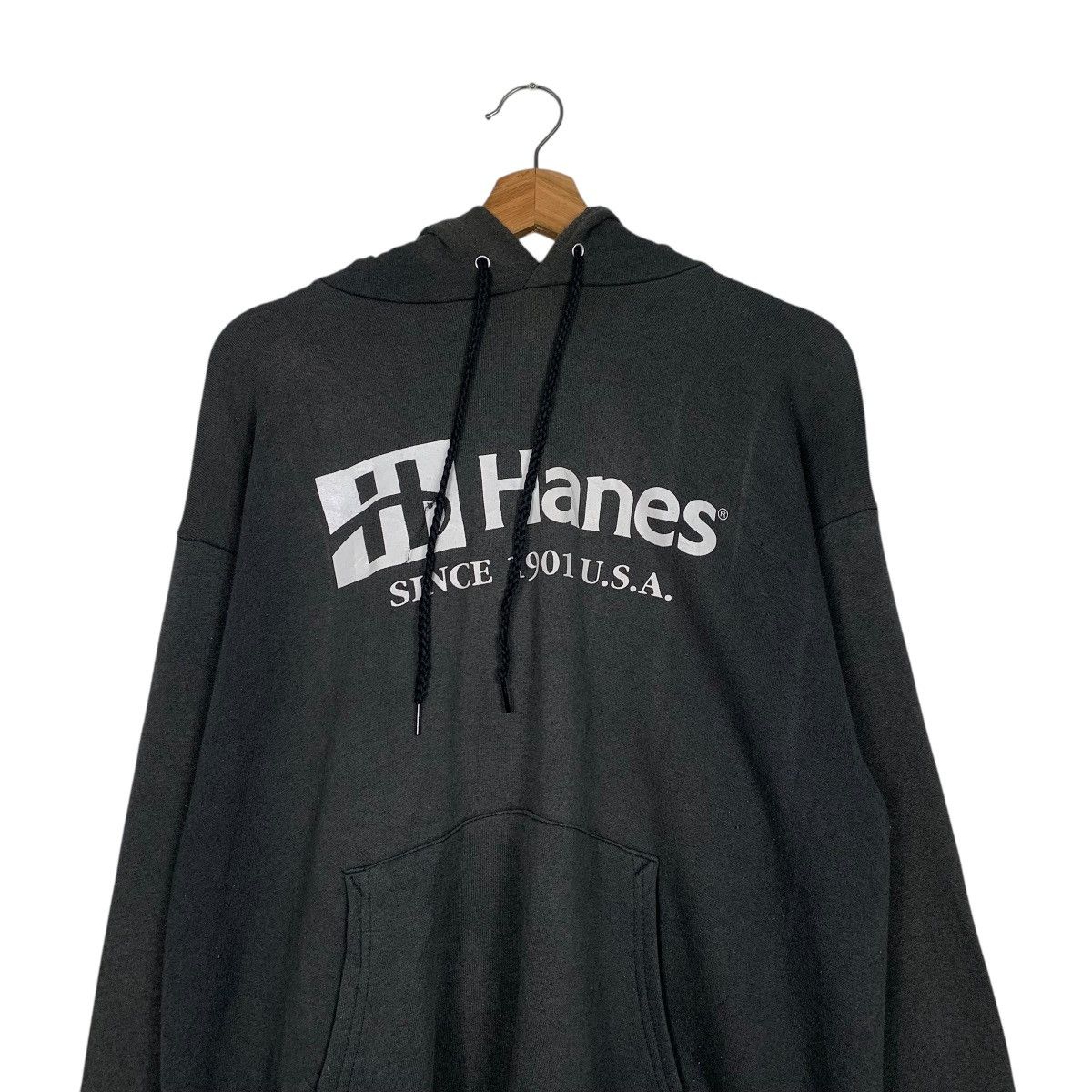 Hanes Vintage Hanes Big Logo Pullover Hoodie Size US L / EU 52-54 / 3 - 11 Thumbnail