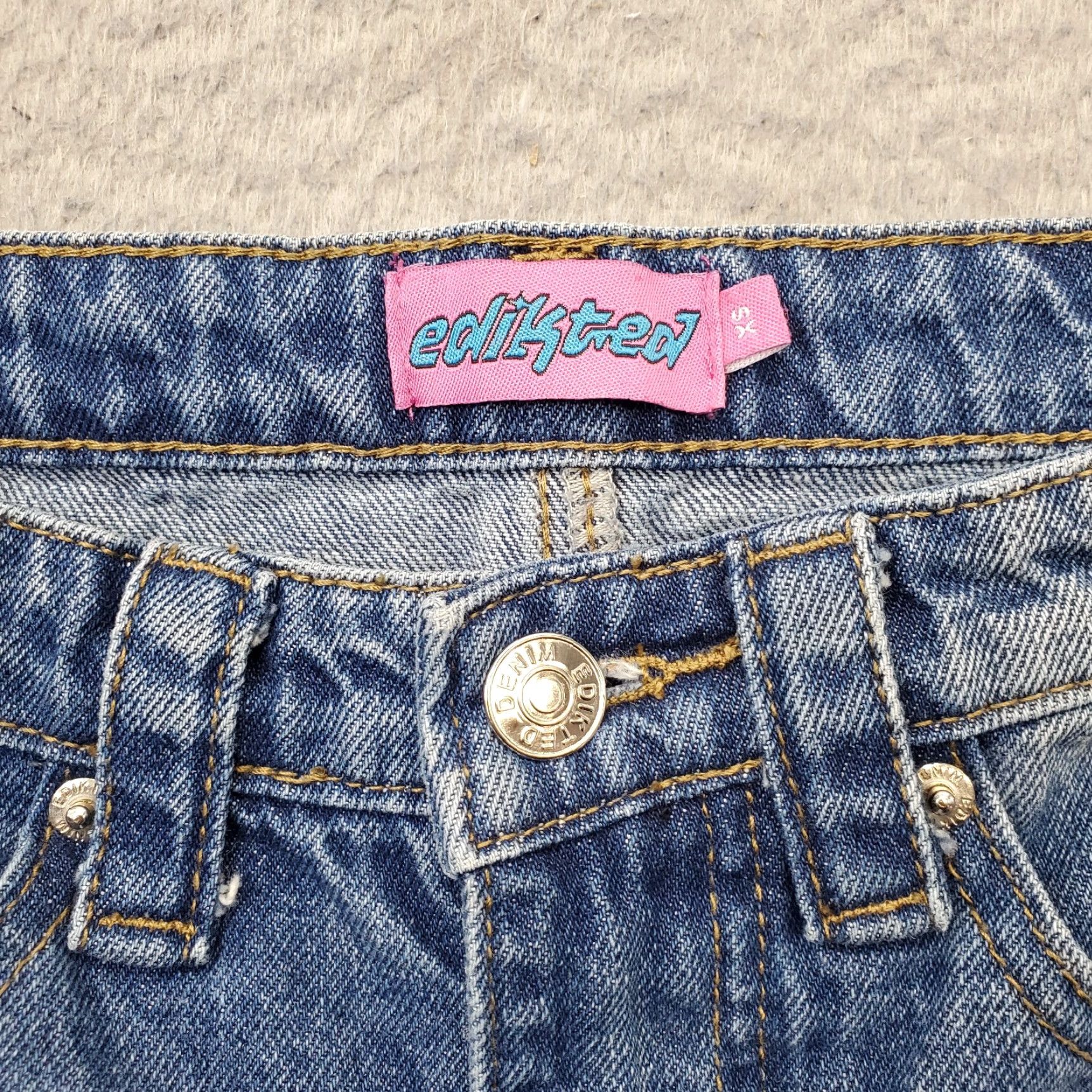 Vintage Edikted Womens Jeans Baggy Blue Denim Faded Medium Wash Carpenter XS 28" Inseam 30.25" 5-Pocket Regular Size 26" / US 2 / IT 38 - 7 Thumbnail