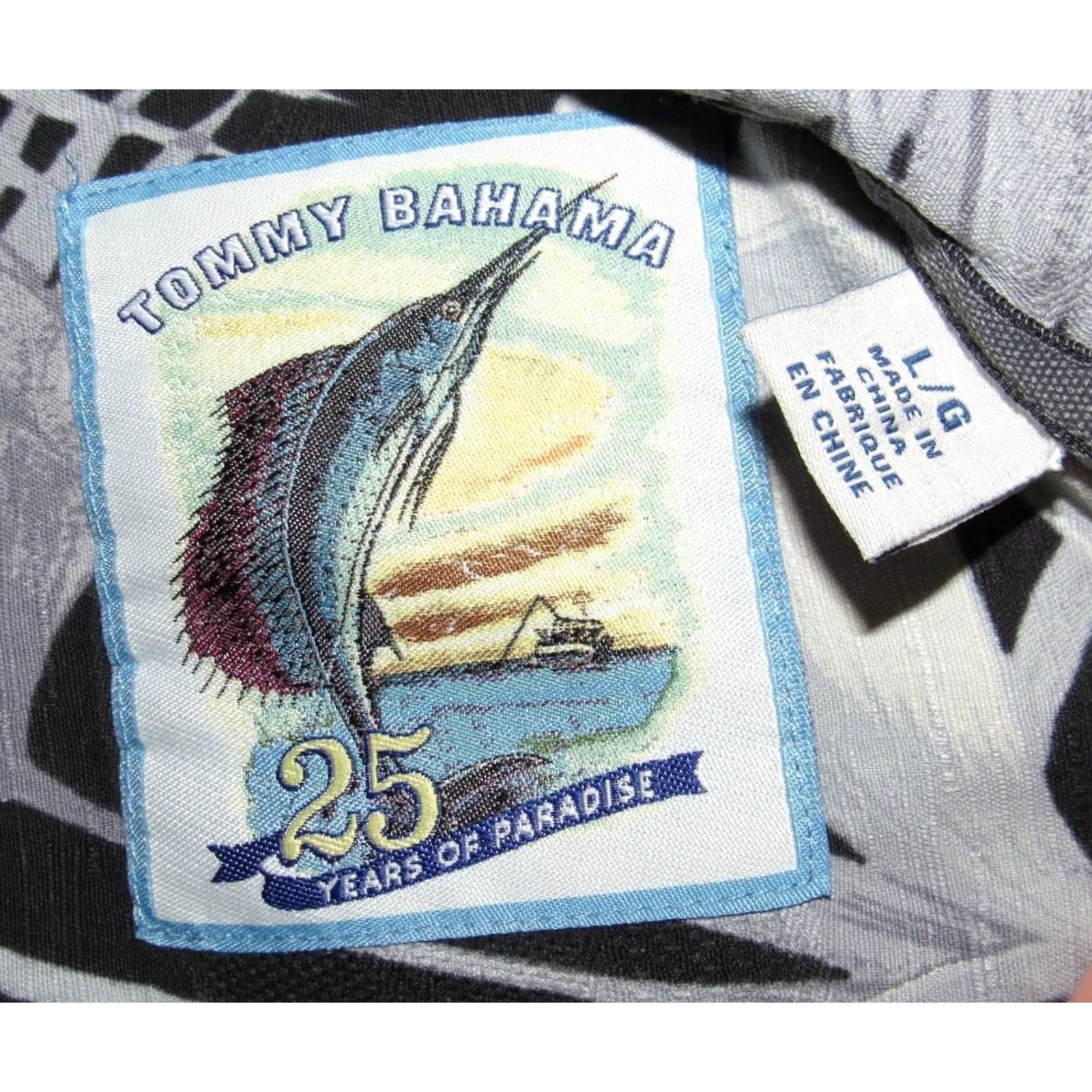 Tommy Bahama TOMMY BAHAMA 25 Year Of Paradise Silk Short Sleeve Hawaiian Shirt Large L Black Mens Size US L / EU 52-54 / 3 - 3 Thumbnail