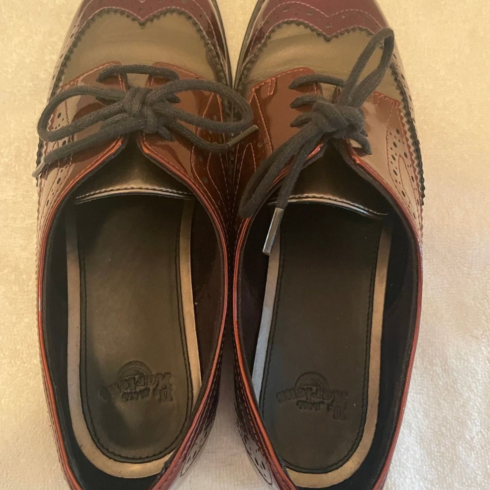 Dr. Martens Doc Martens Polina Patent Leather Wingtip Oxford Shoe Size US 5 / IT 35 - 8 Thumbnail