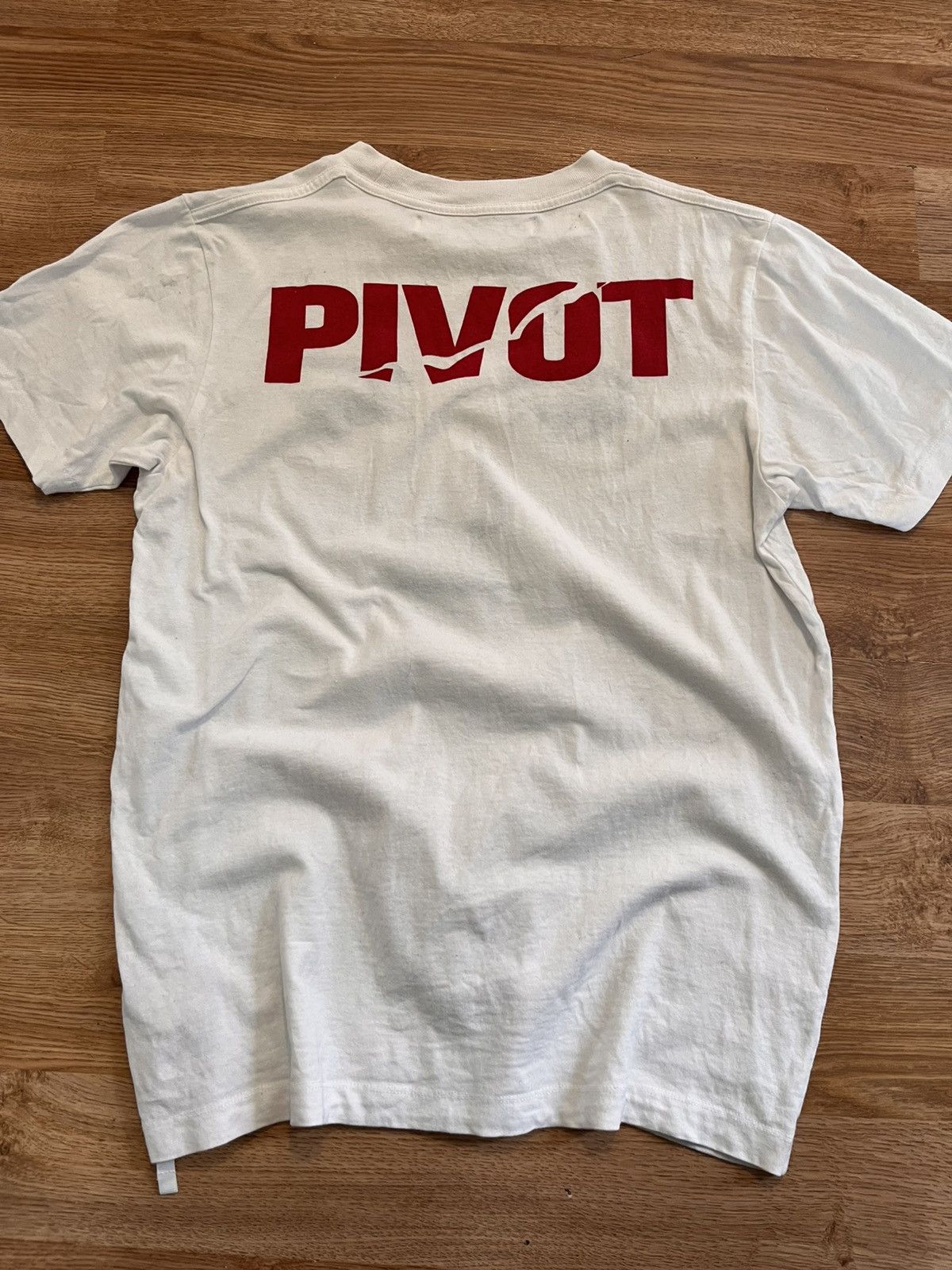 Off-White Off-White Pivot Woman Gaze Tee Virgil Abloh Size US M / EU 48-50 / 2 - 9 Thumbnail