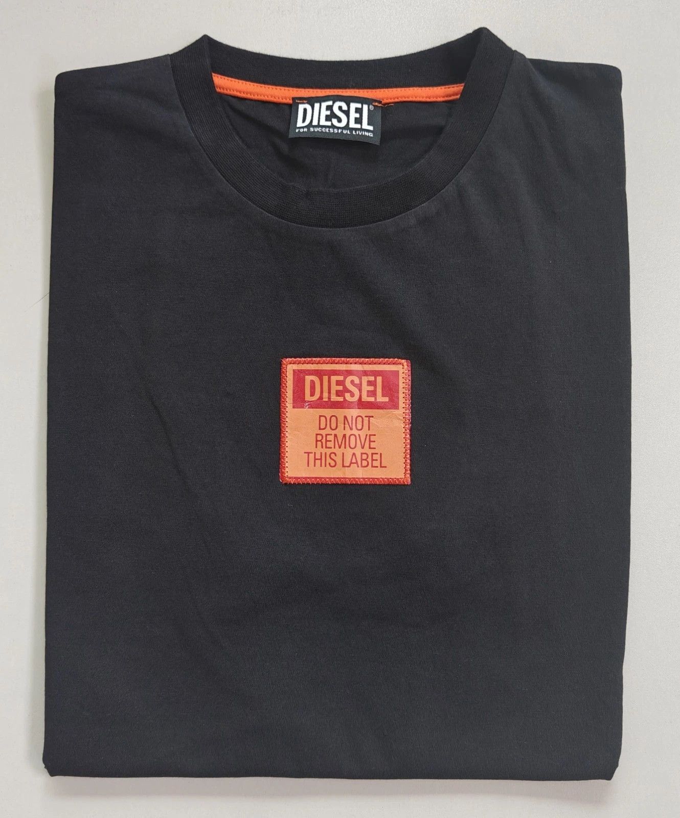 Diesel DIESEL Black T-Shirt With Logo Patch T 4135 Size US M / EU 48-50 / 2 - 1 Thumbnail
